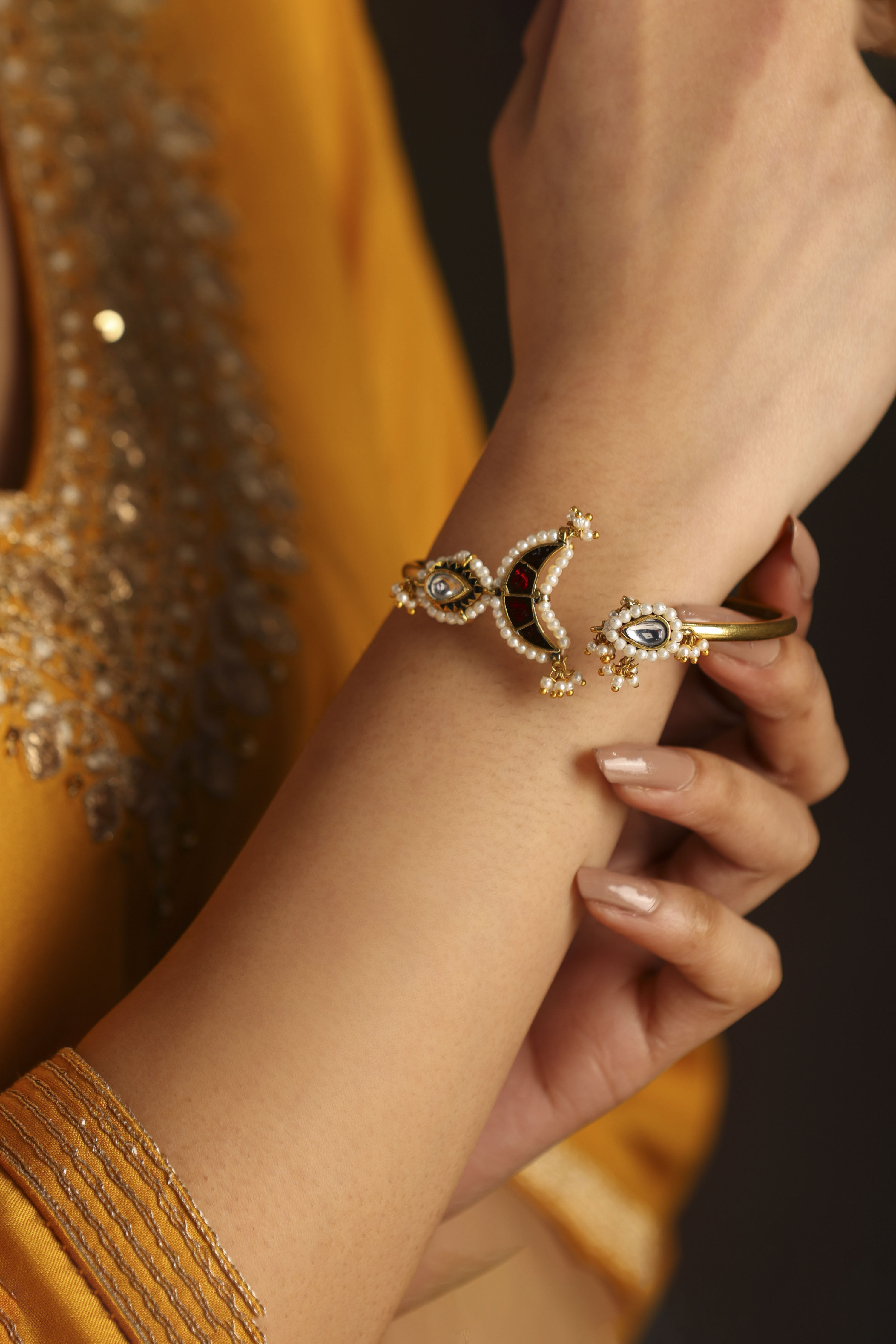 Red Brass Bracelet image number 3