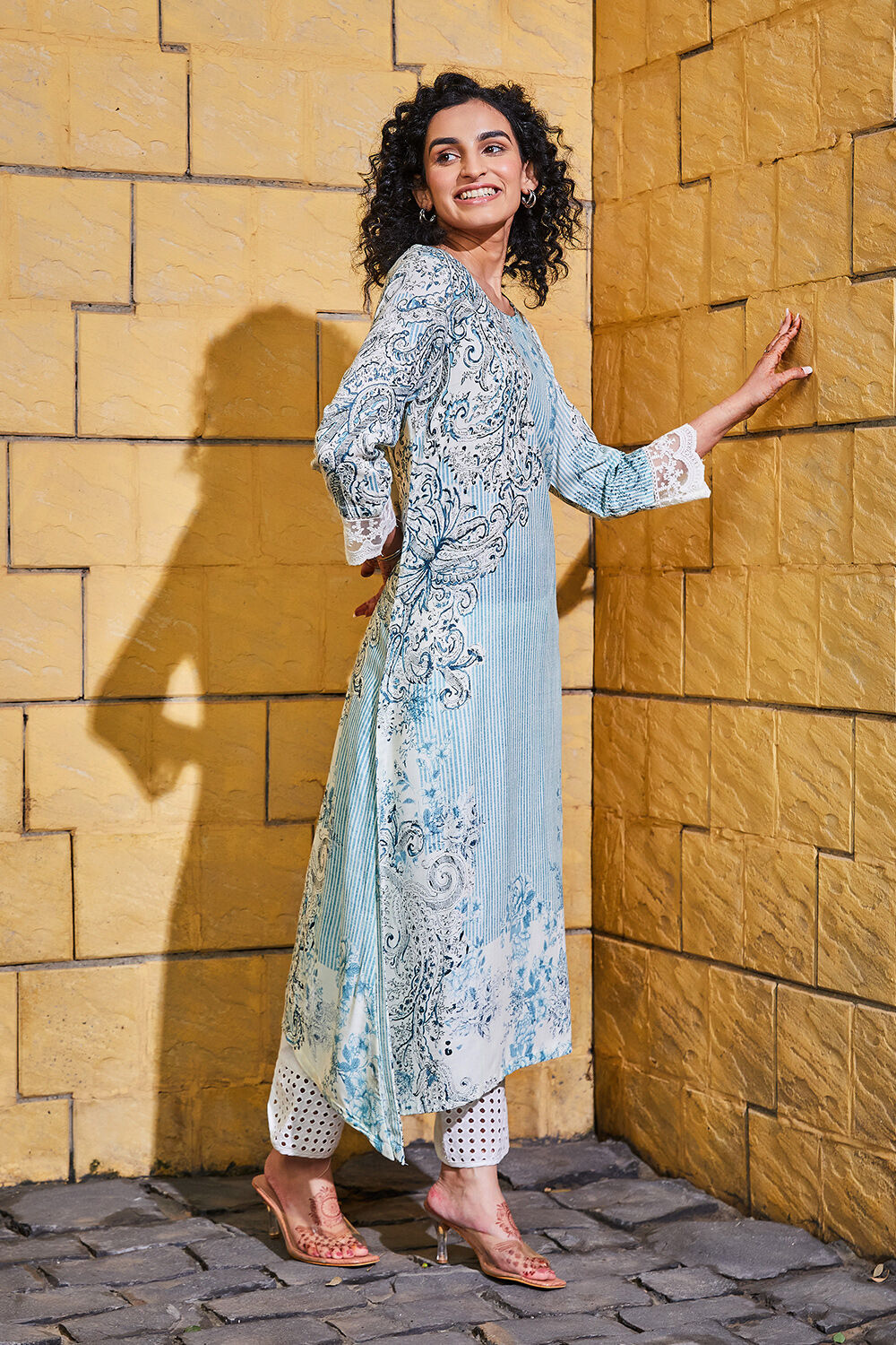 Blue Viscose Straight Kurta image number 6