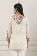 Pink Floral Printed Yoke Straight Kurti image number 3