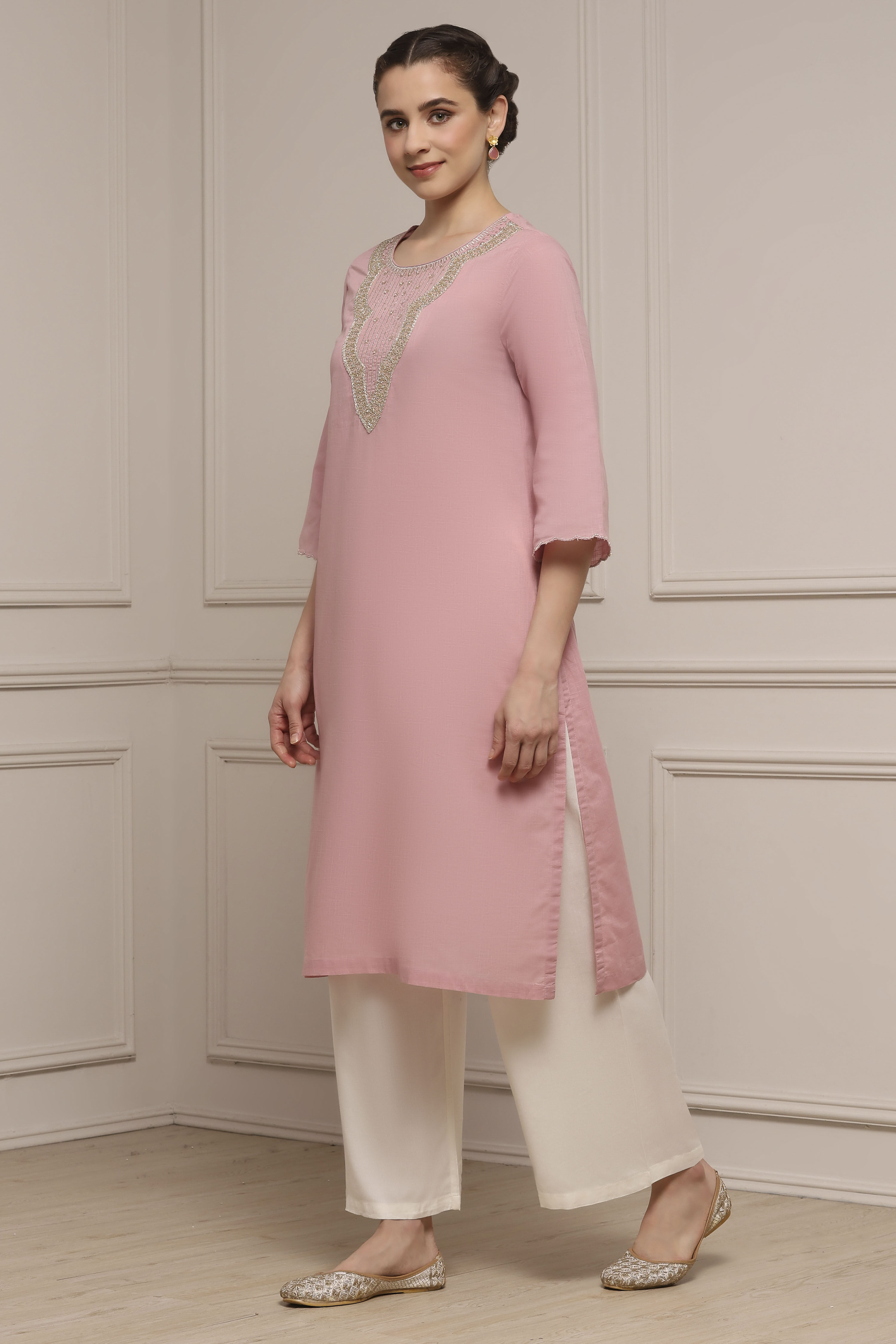 Blue Cotton Solid Straight Kurta image number 2