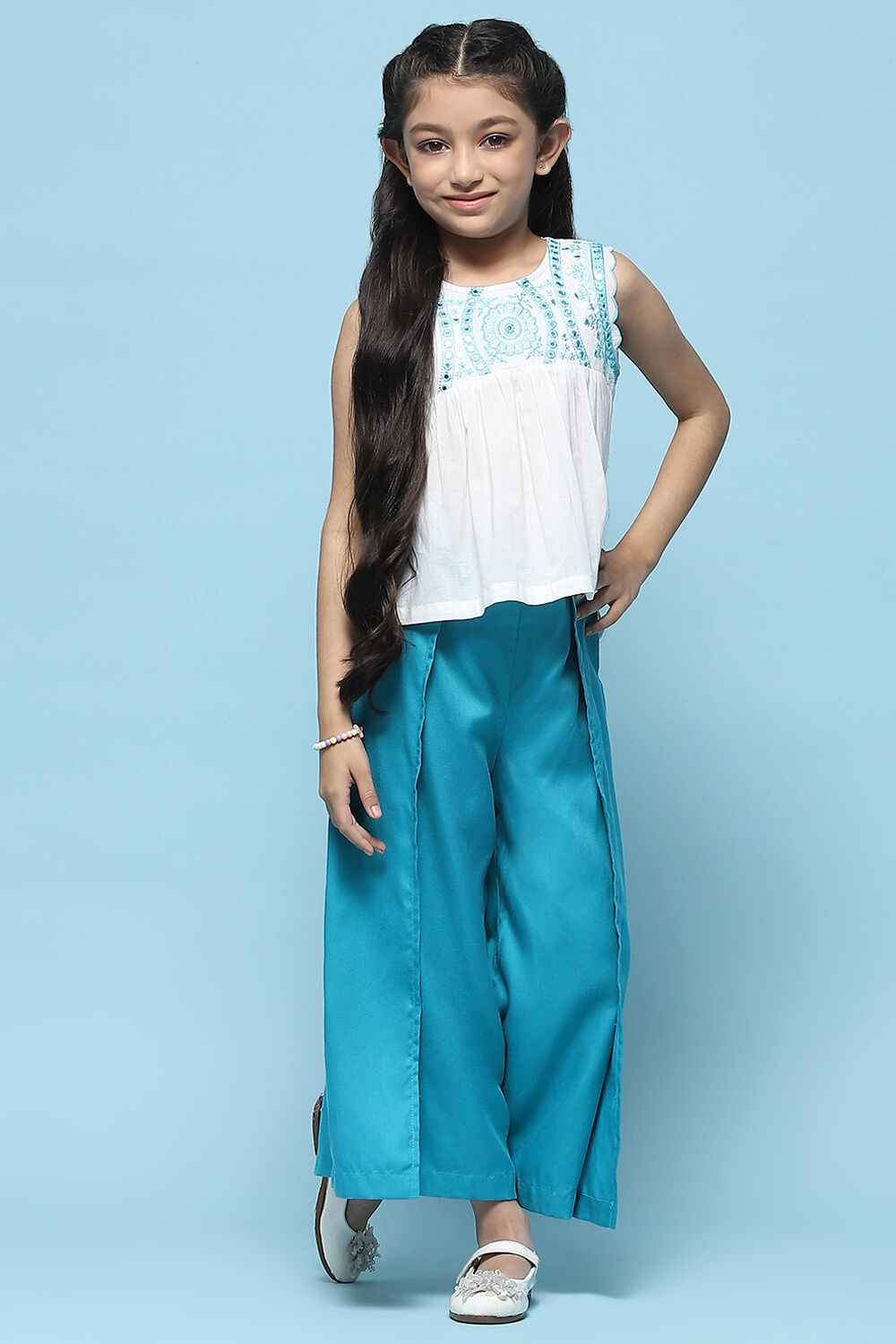 Turq Tencel Dobby Flared Pant image number 0