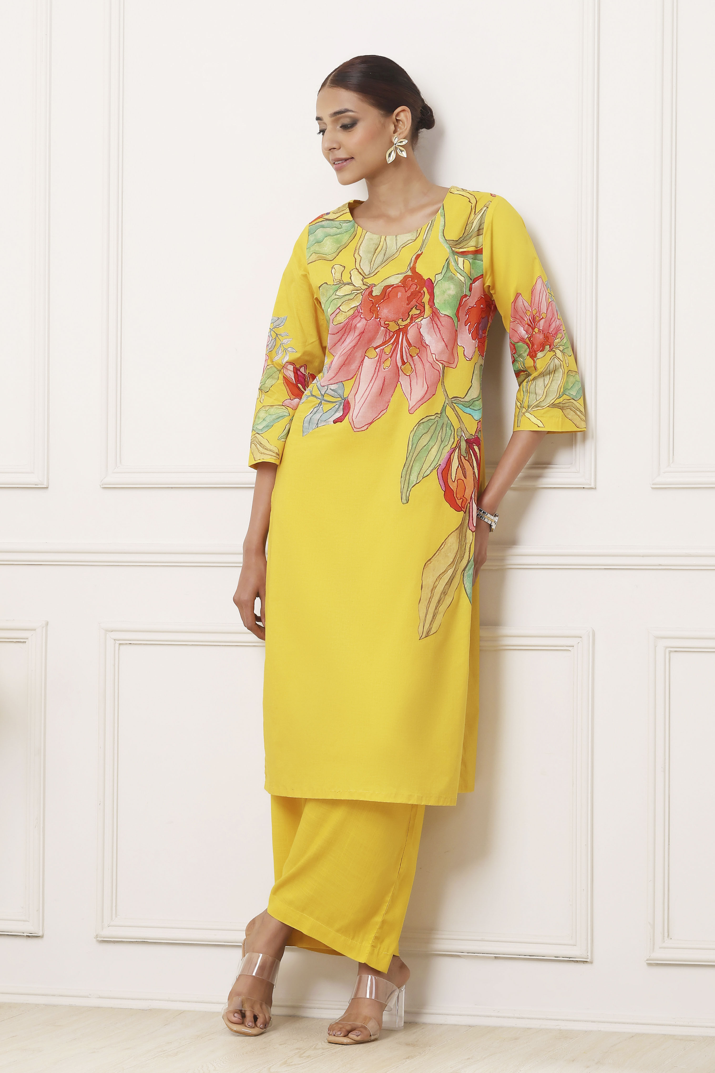 Beige Cotton Floral Printed Straight Kurta Set image number 0