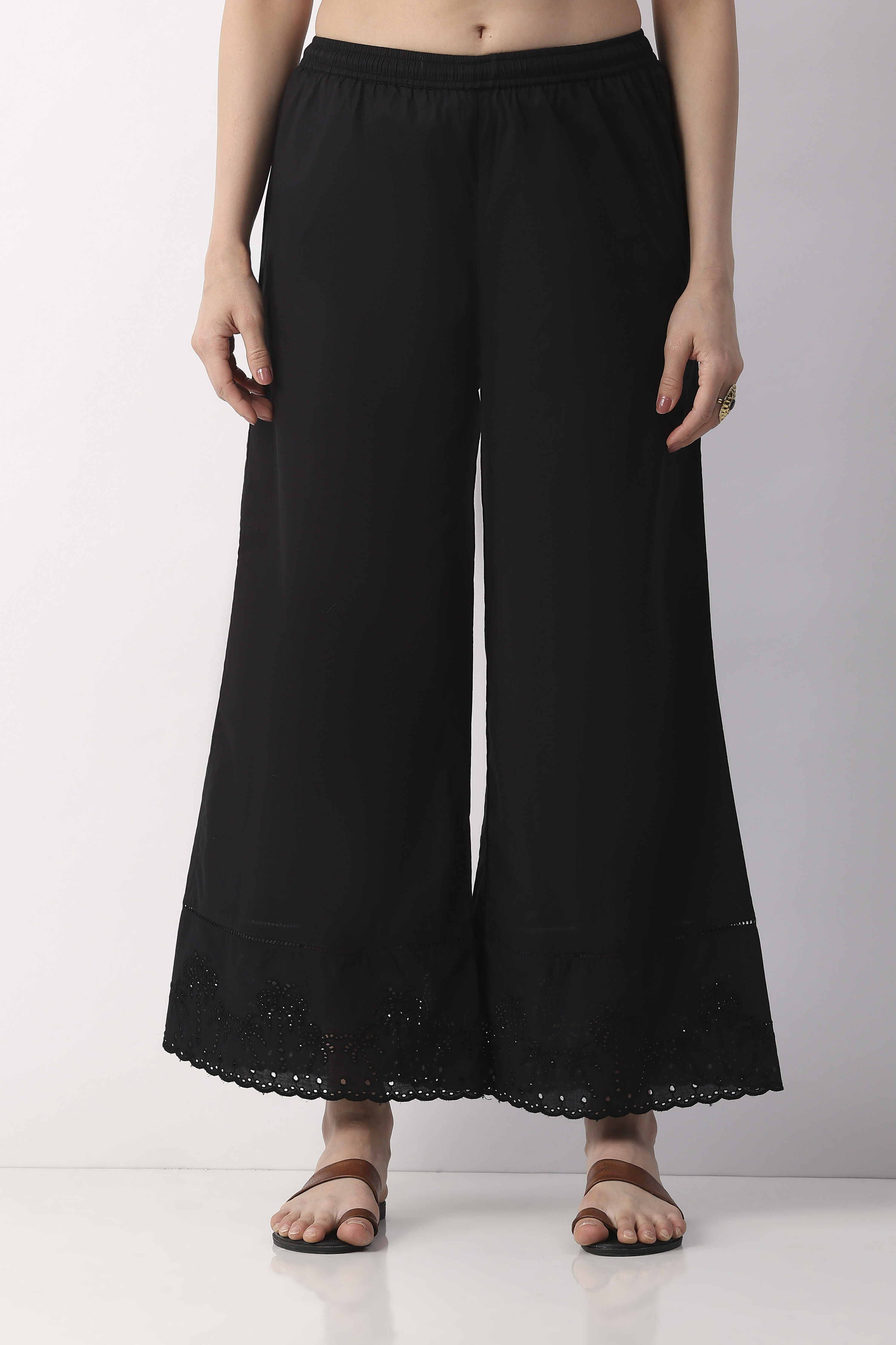Black Cotton Lace Trim Flared Palazzo image number 5