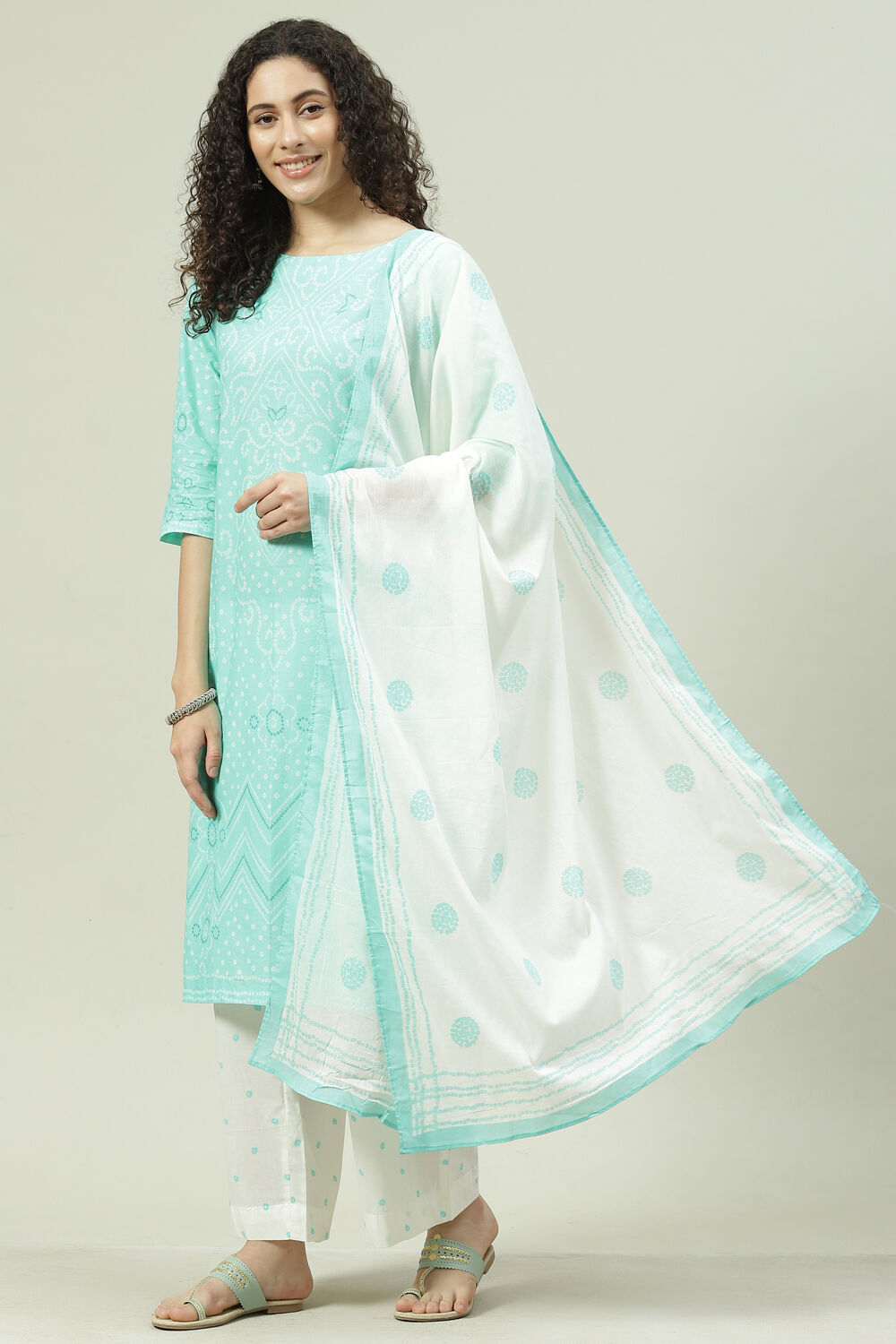 Aqua Blue and White Cotton Straight Suit Set image number 5