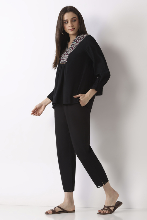 Narrow-Fit Pants