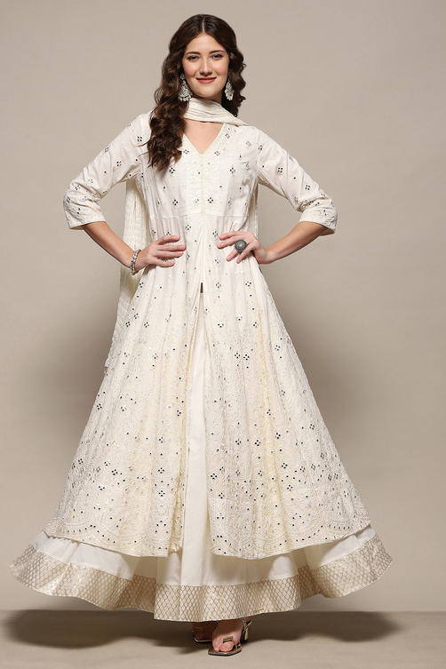 Front-Open-Lehengas