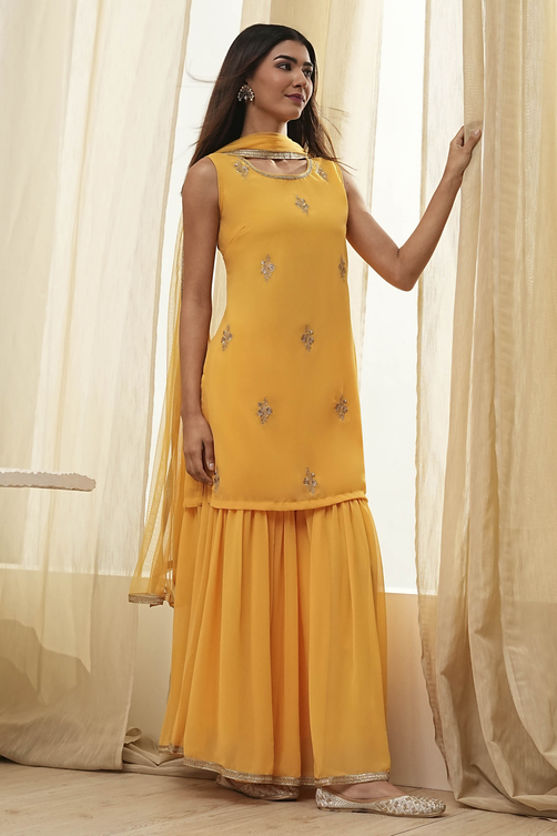 Suit-Set-for-Women
