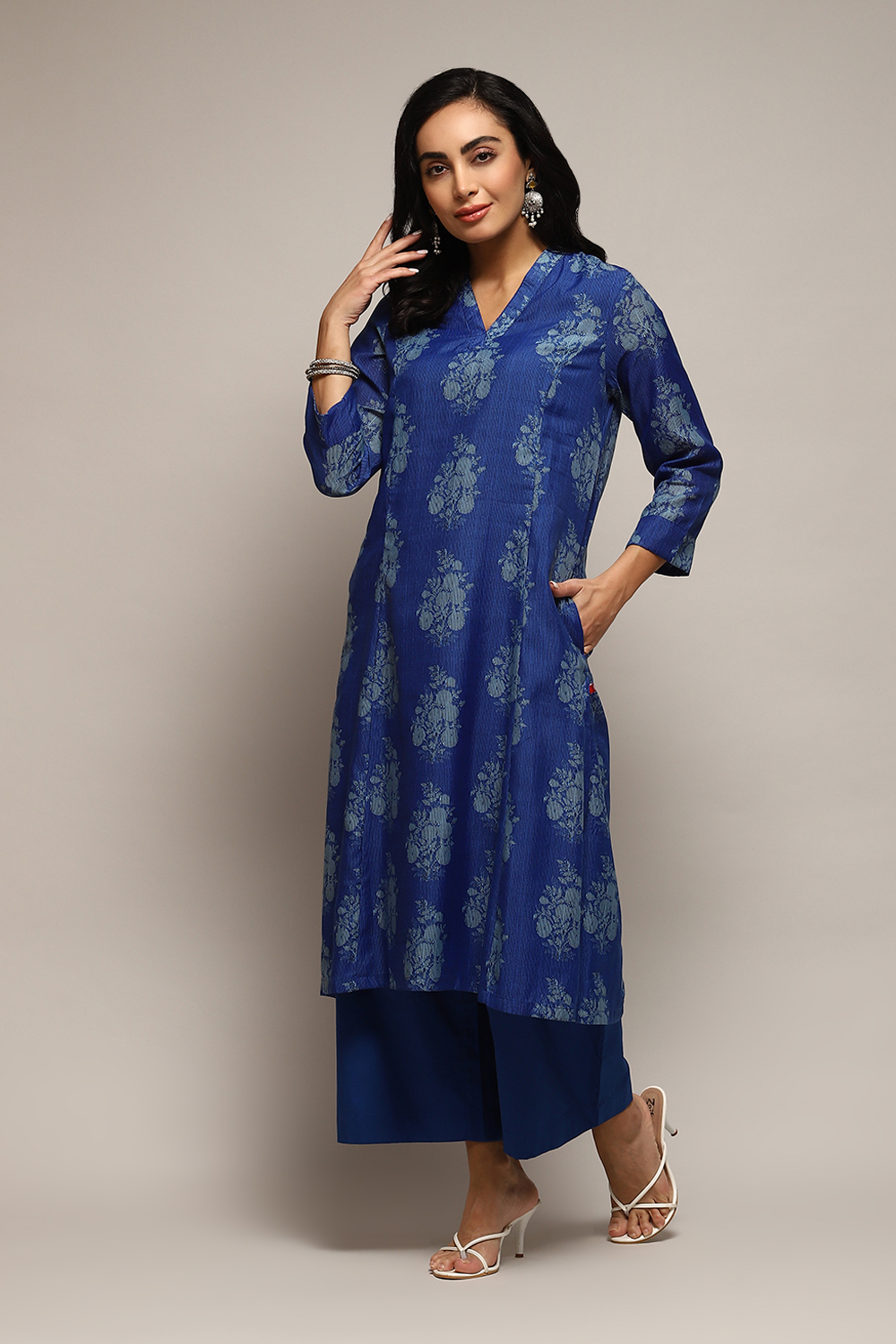 Green Polyester A-Line Printed Kurta Palazzo Suit Set image number 3