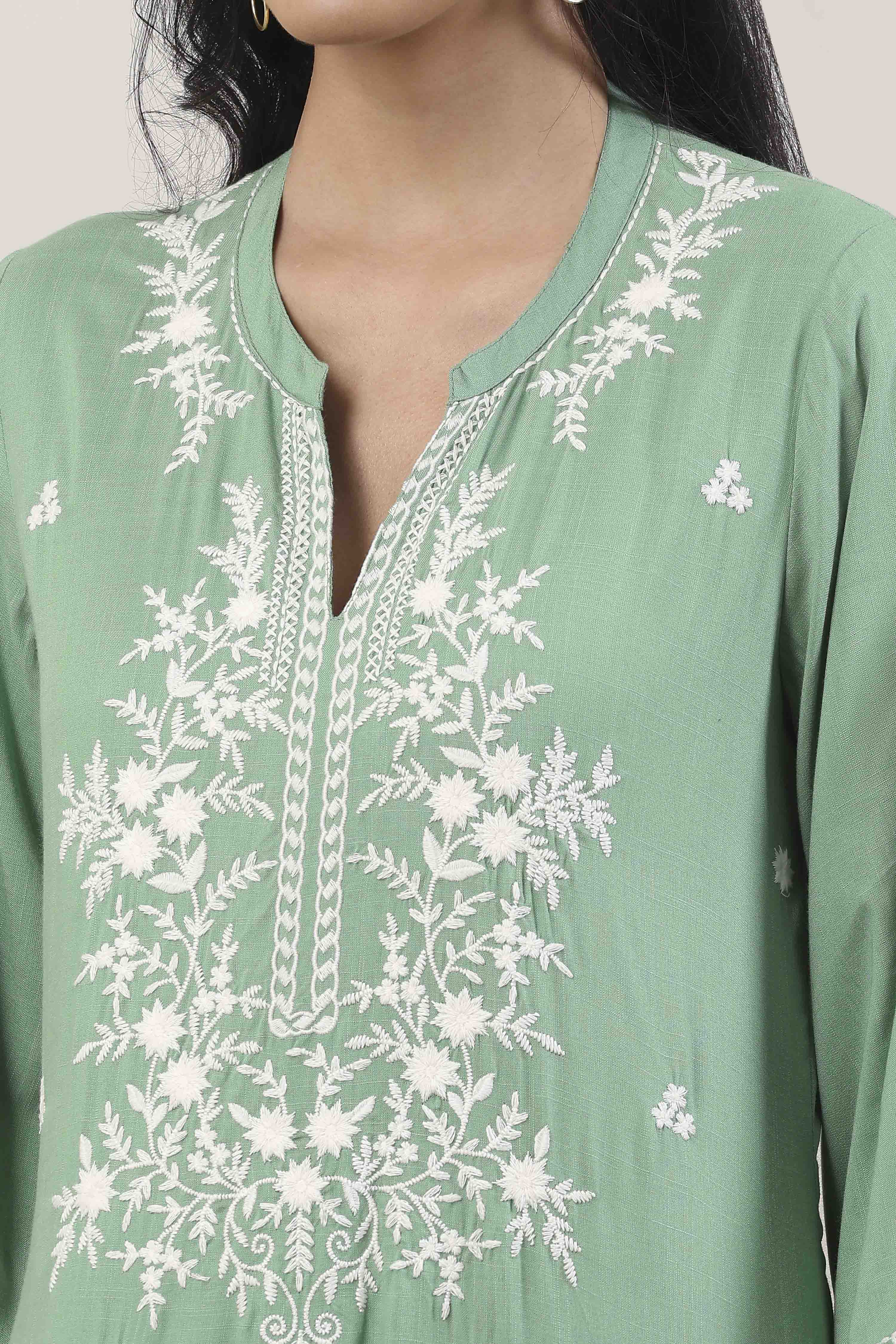 Pink Viscose Floral Embroidered Straight Suit Set image number 1