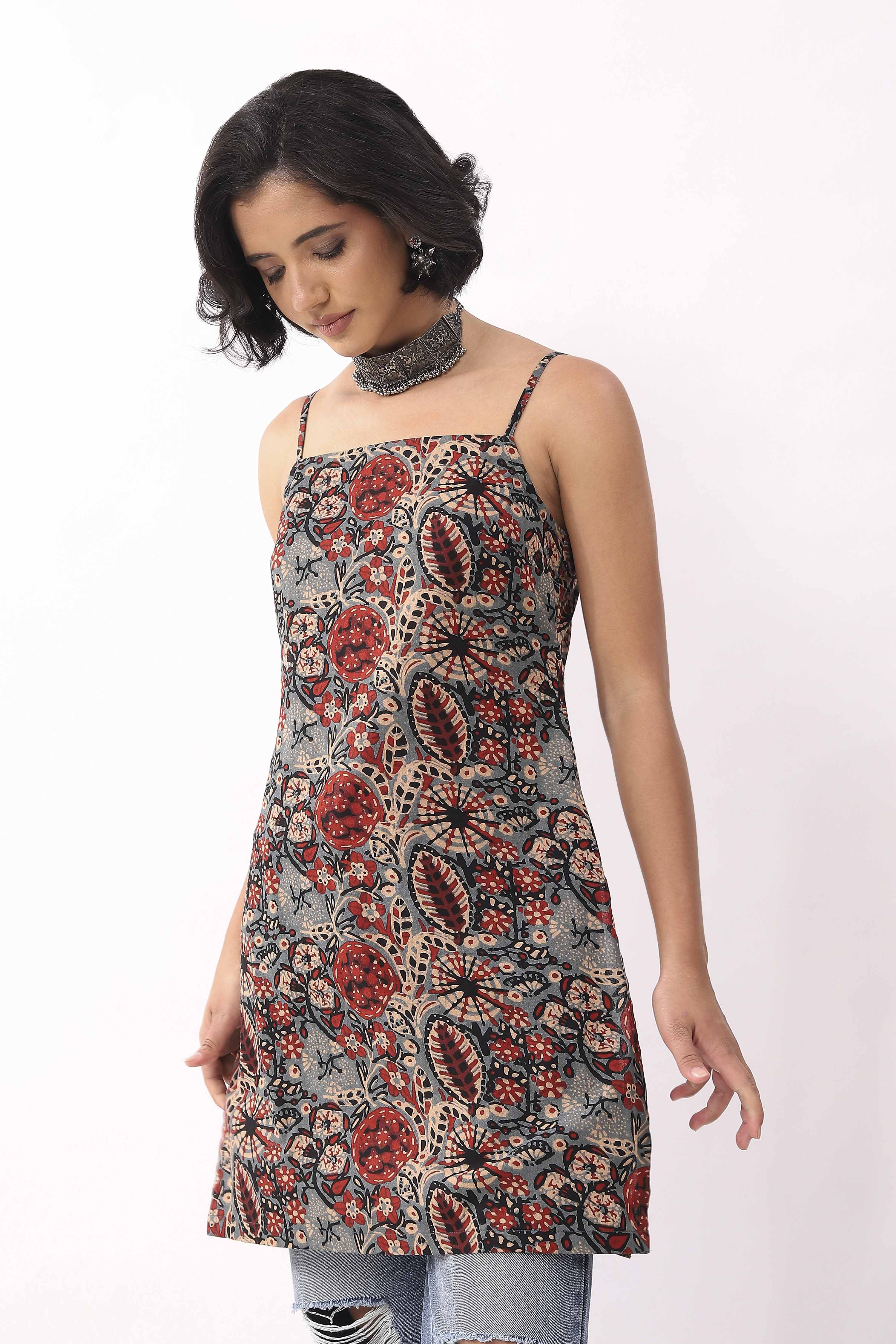 Blue & Red Cotton Floral Back Tie-Up Kurti image number 2