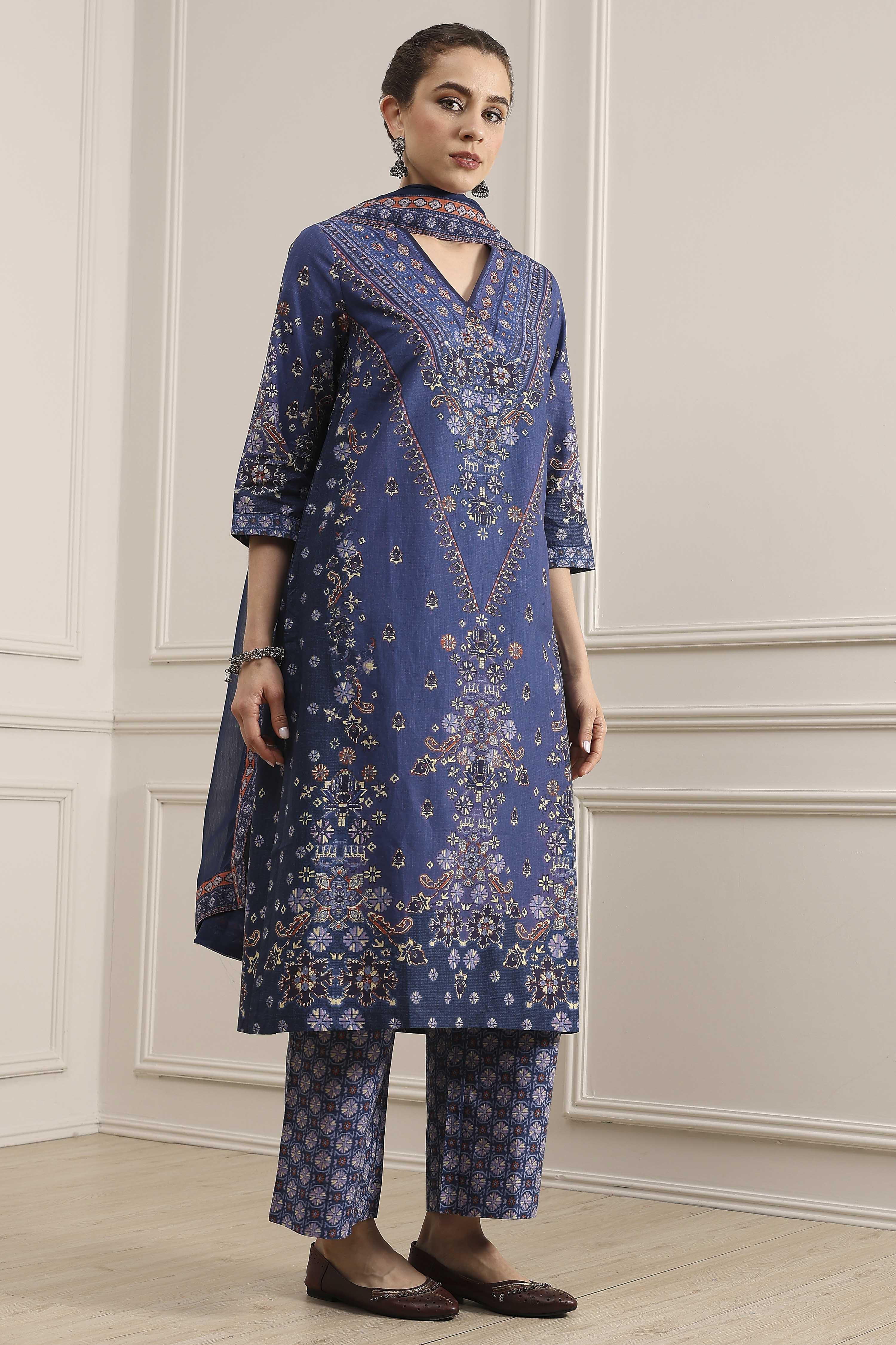 Red Cotton Printed Straight Suit Set image number 5