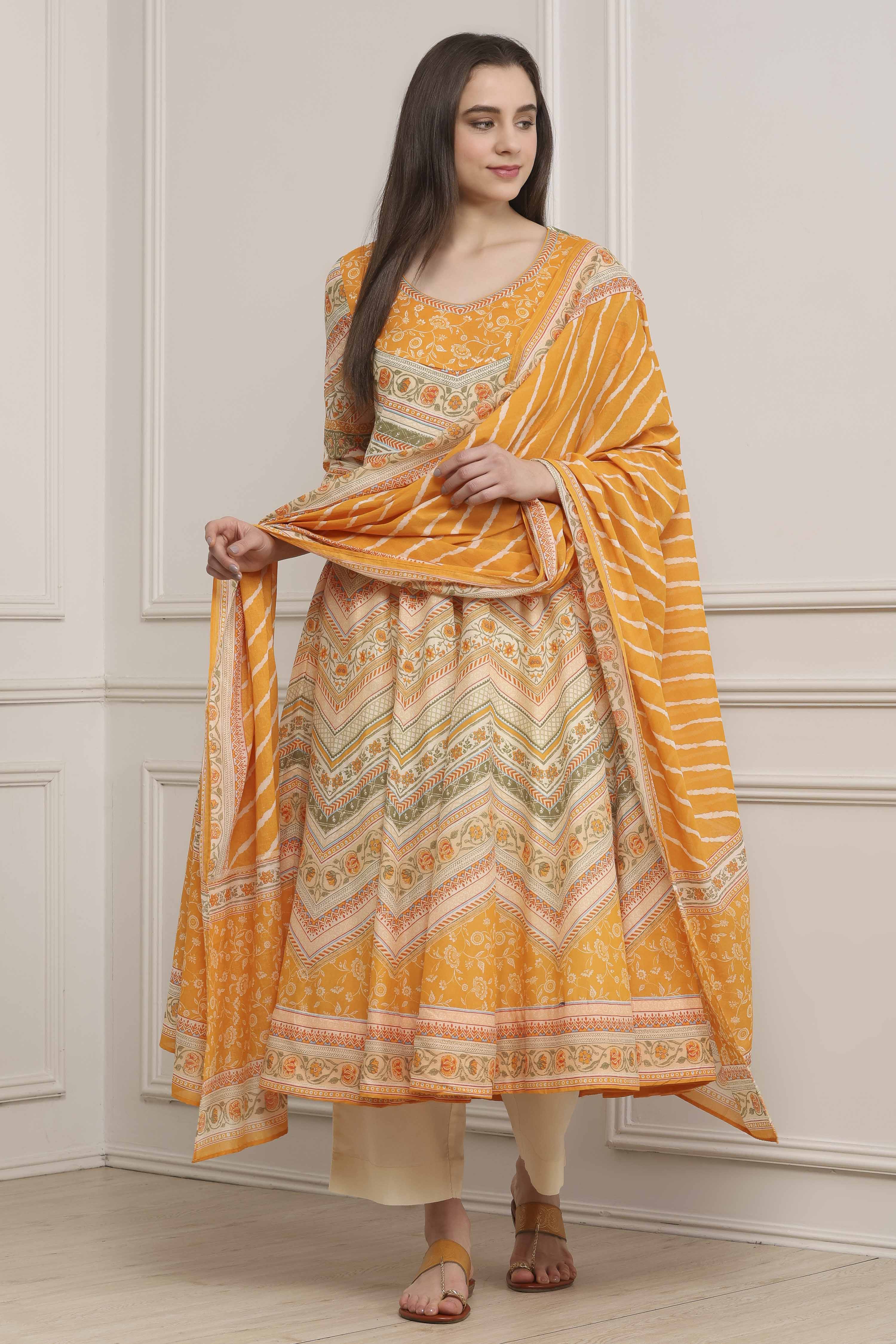 Pink Cotton Printed Anarkali Suit Set image number 0