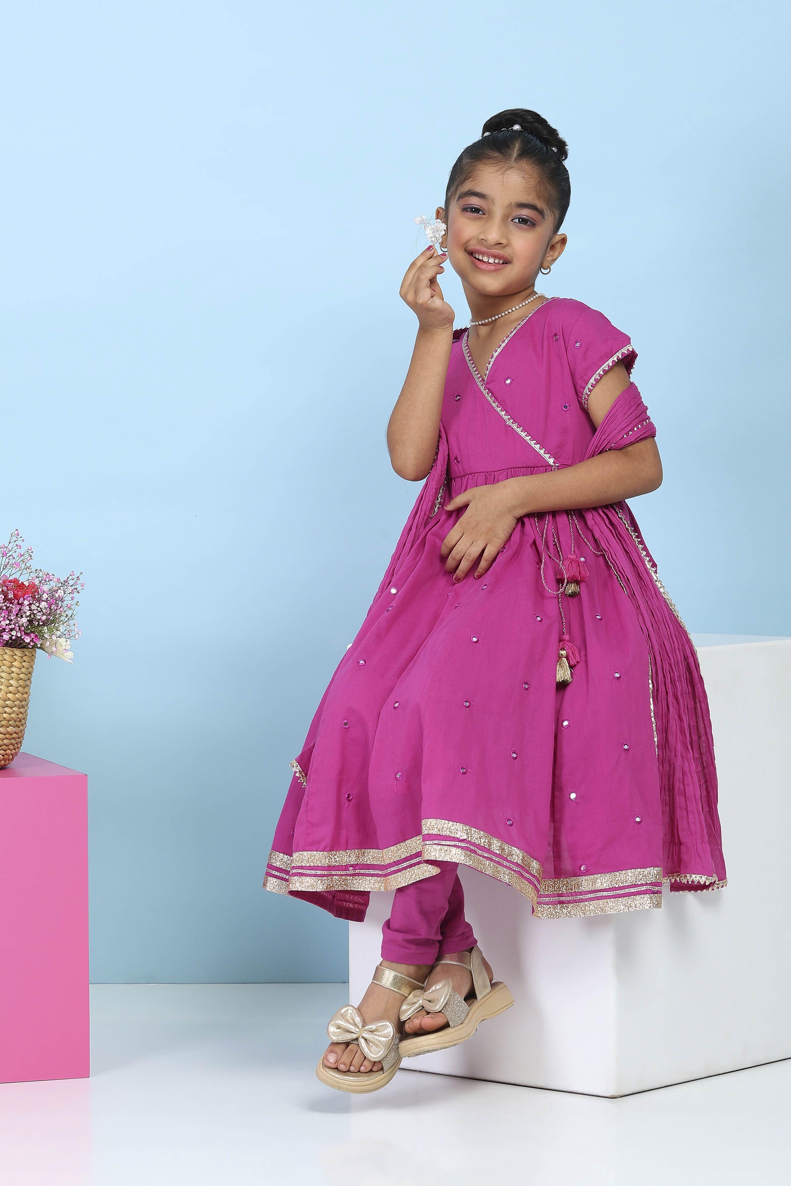 Pink Cotton Mirror Work Anarkali Suit Set image number 0