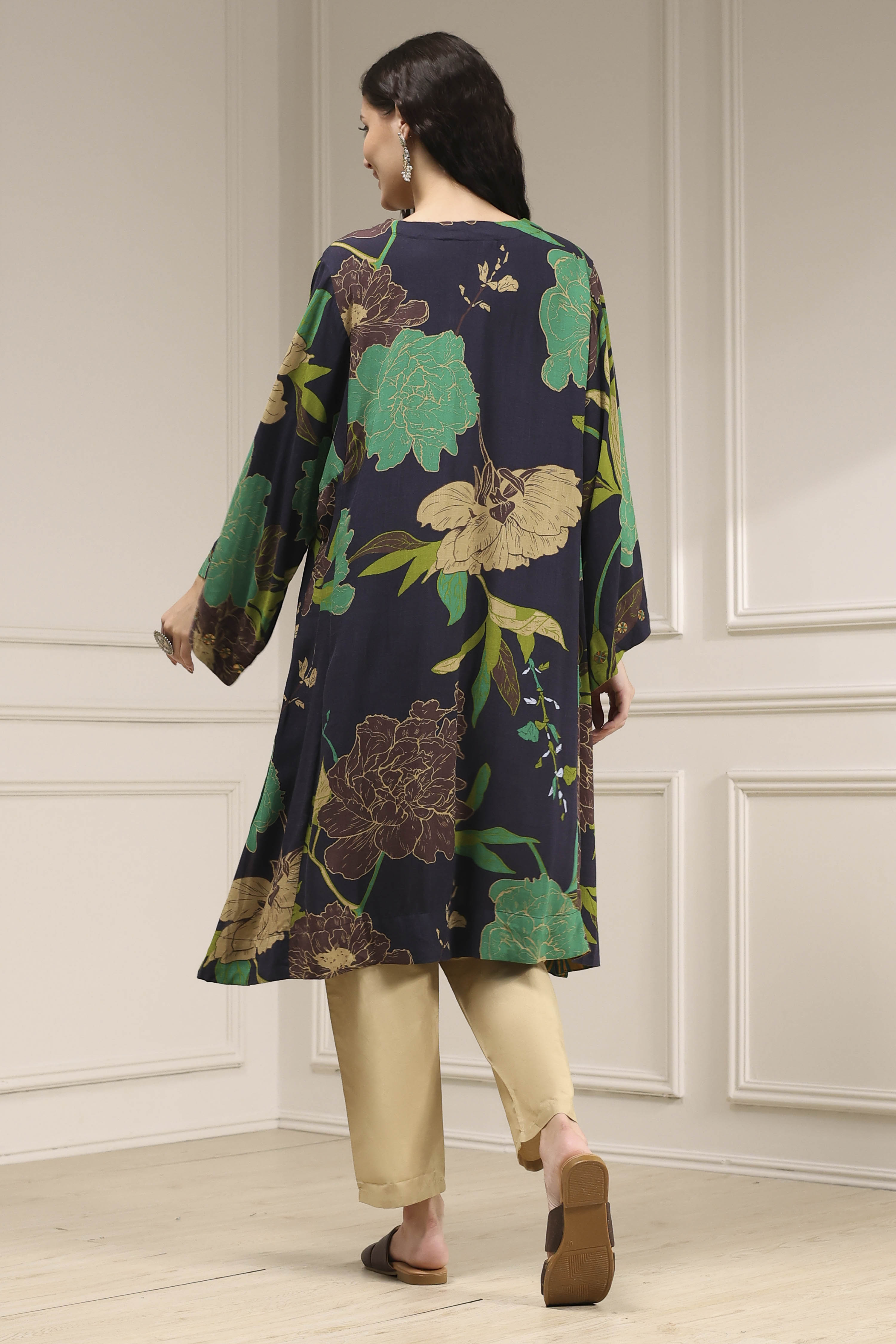 Charcoal Viscose Rayon A-Line Printed Kurta image number 3