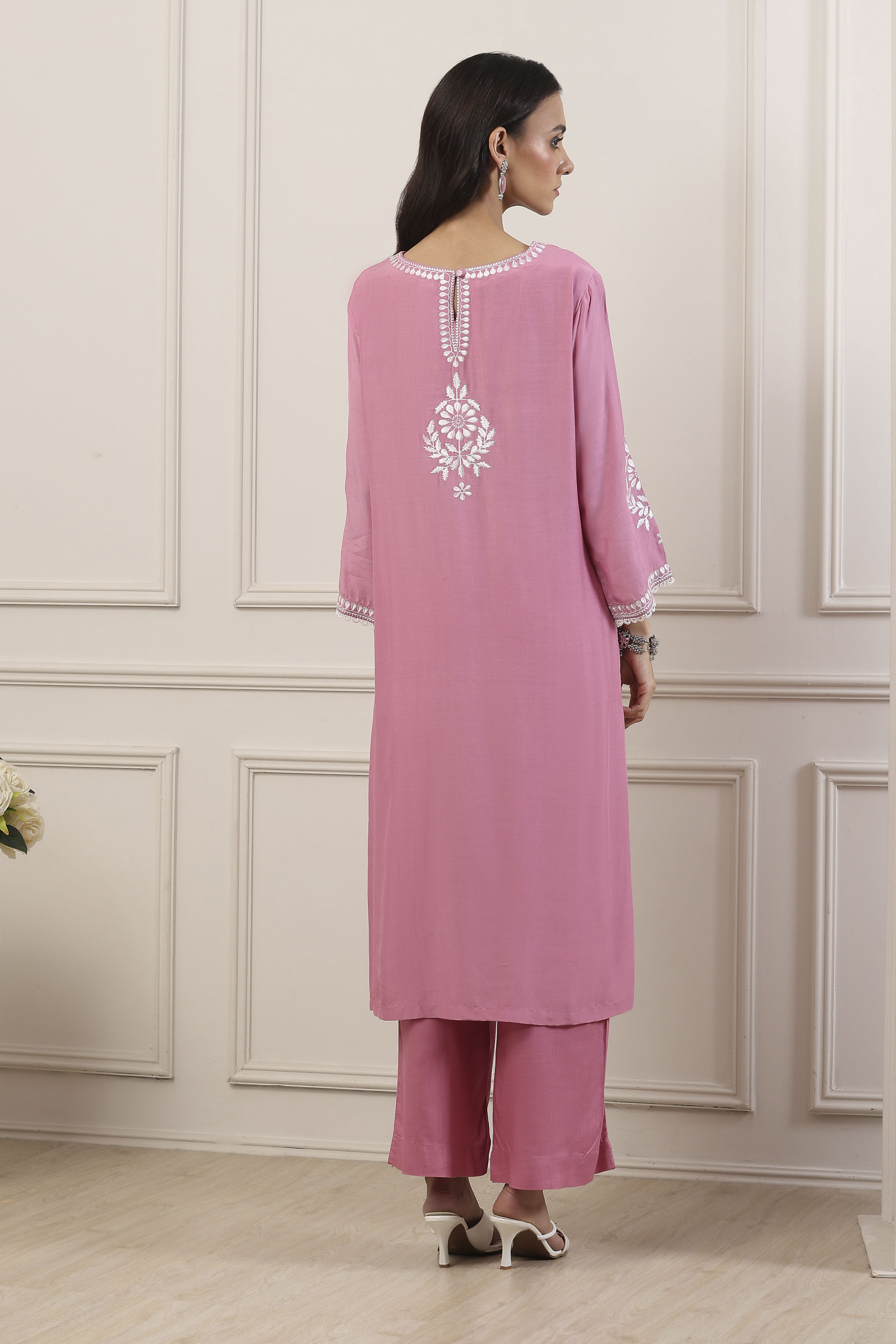 Pink Poly Viscose Floral Embroidered Straight Suit Set image number 3