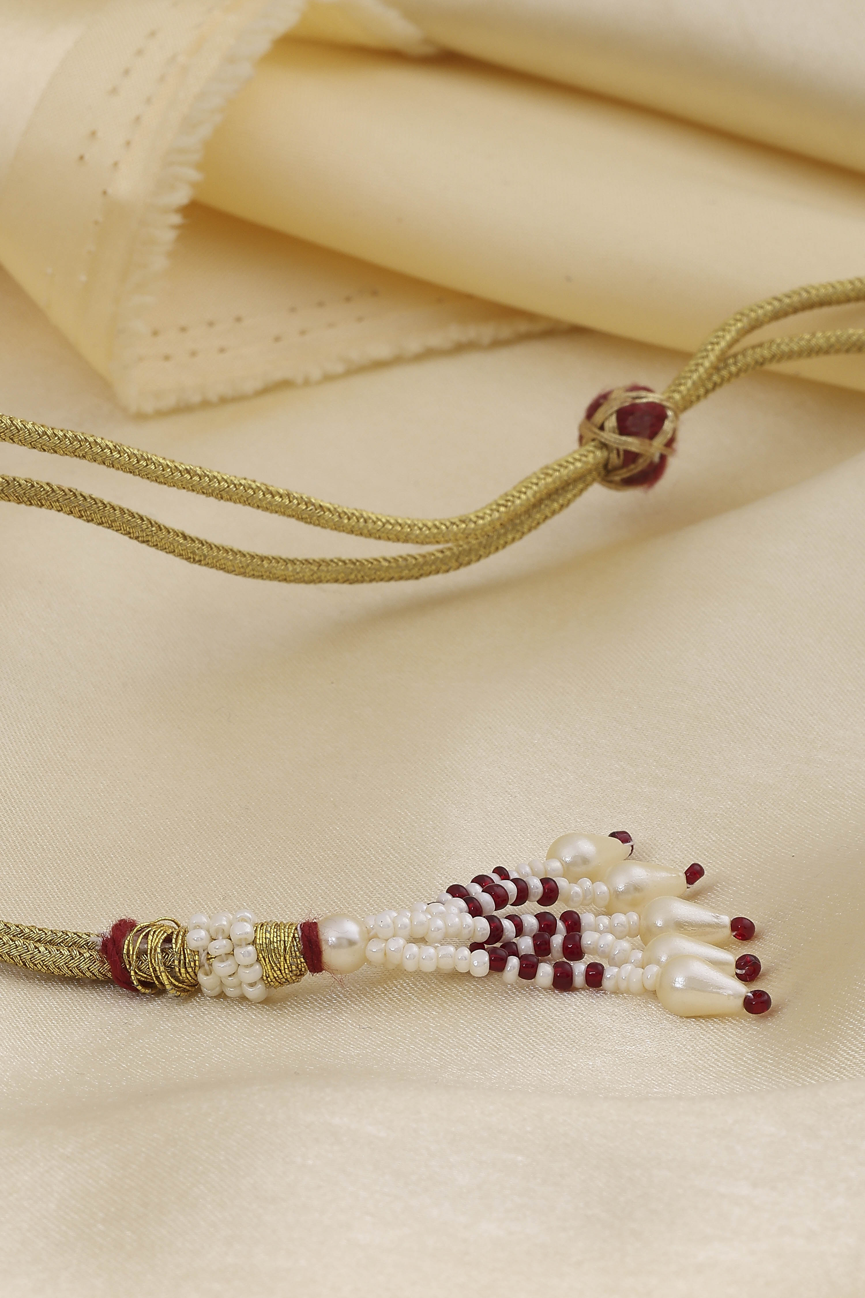 Gold Plated Brass Studded Necklace Set image number 4