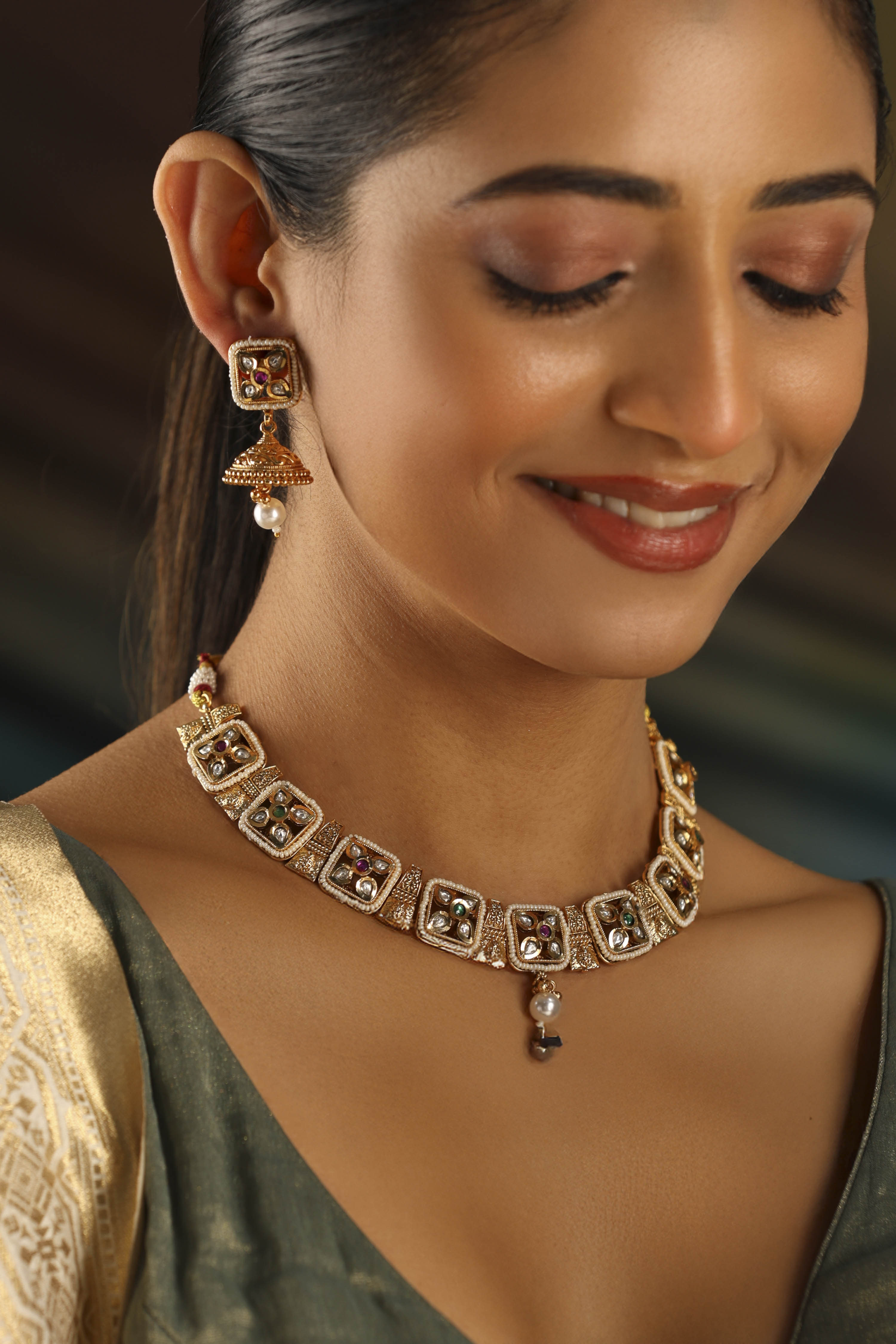 Green Pink Alloy Necklace Set image number 1