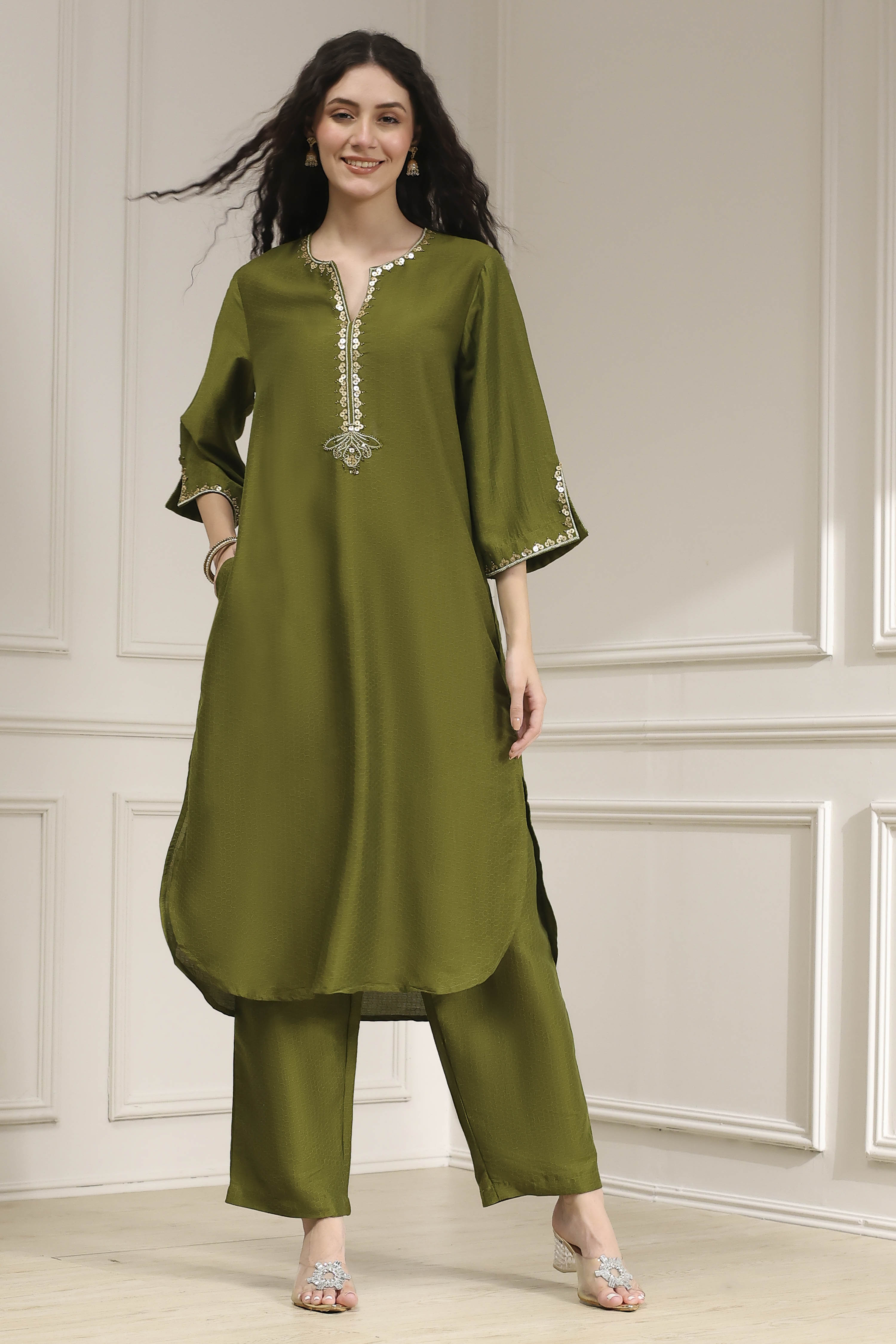 Indigo Blue Dyed Straight Kurta Set image number 6