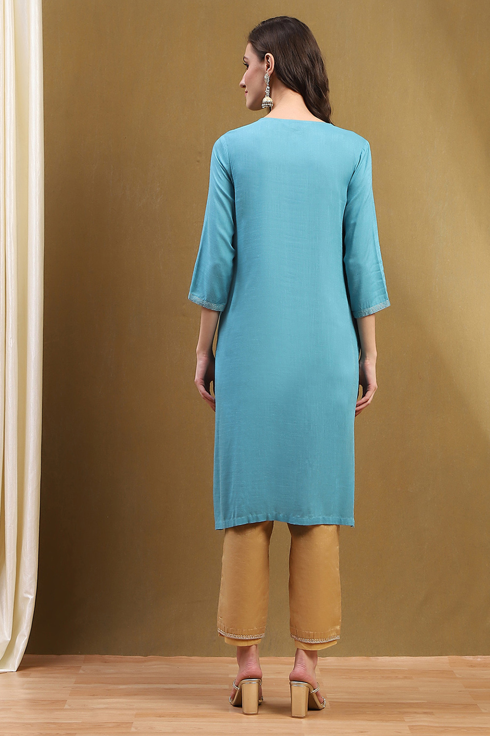 Burnt Orange Solid Regular Fit Straight Kurta image number 3