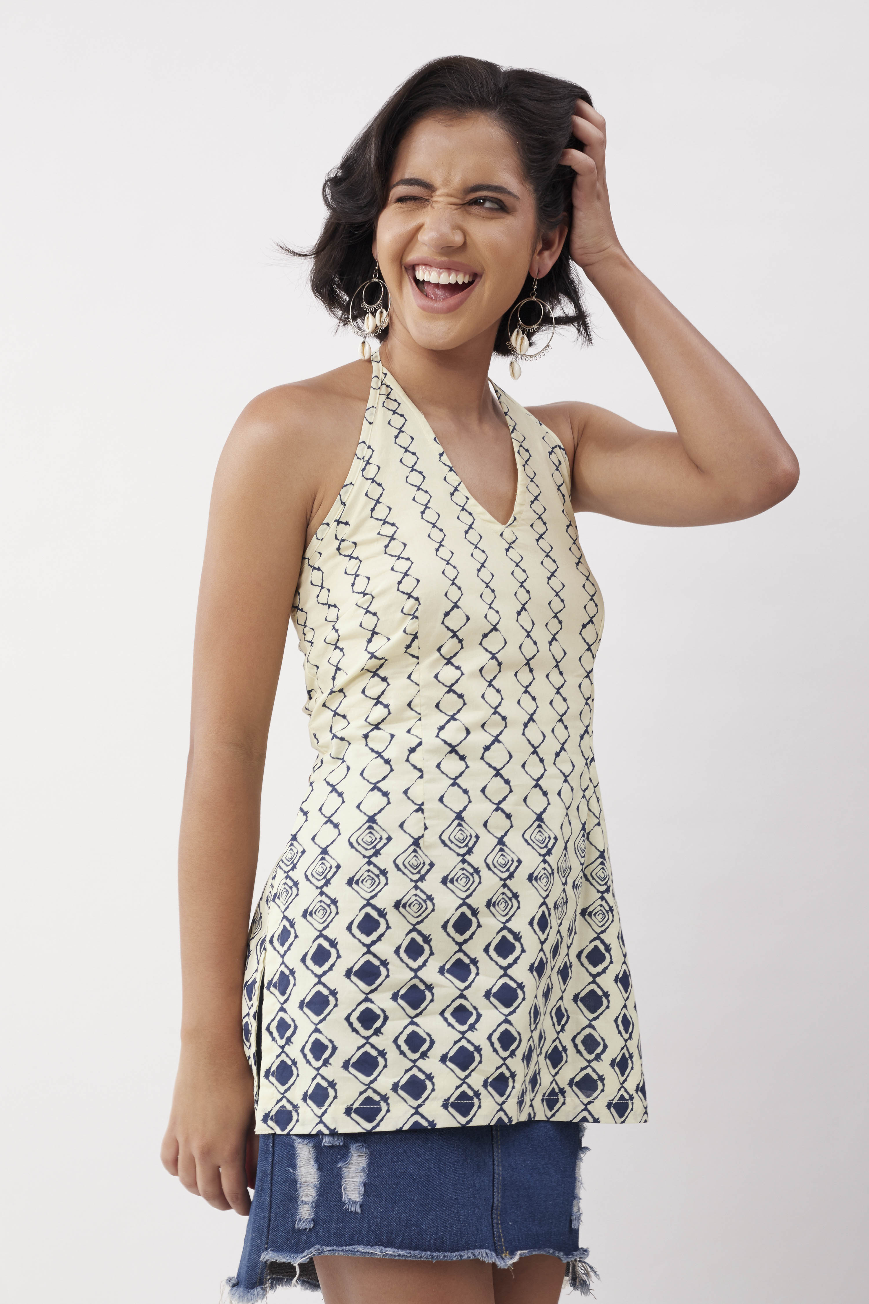Ivory Cotton Geometric Tie-Up Halter Kurti image number 4