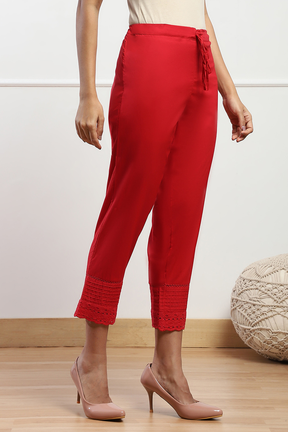 Off White Cotton Regular Pants image number 3