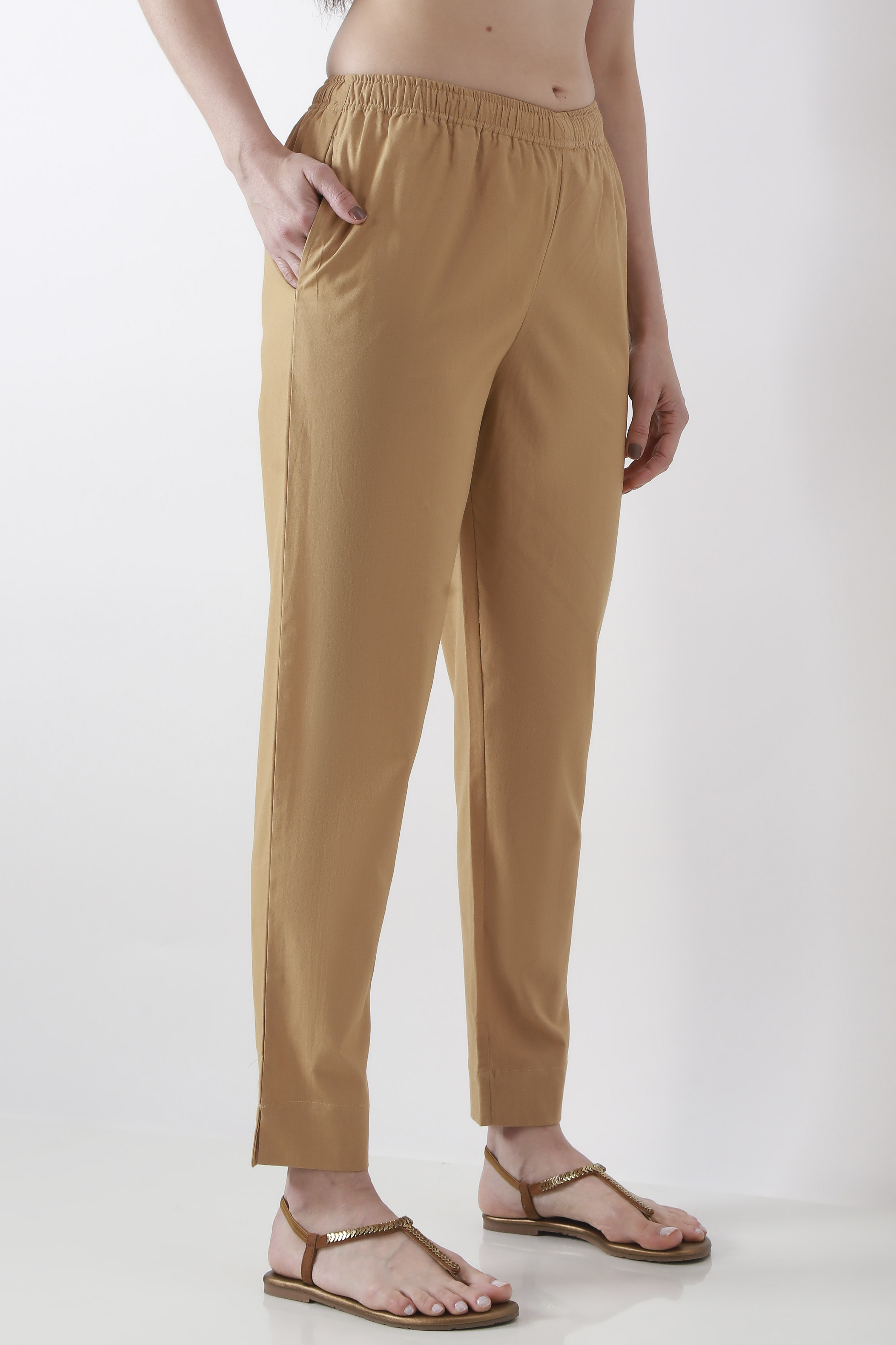 Bottle Green Cotton Solid Fitted Pants image number 3