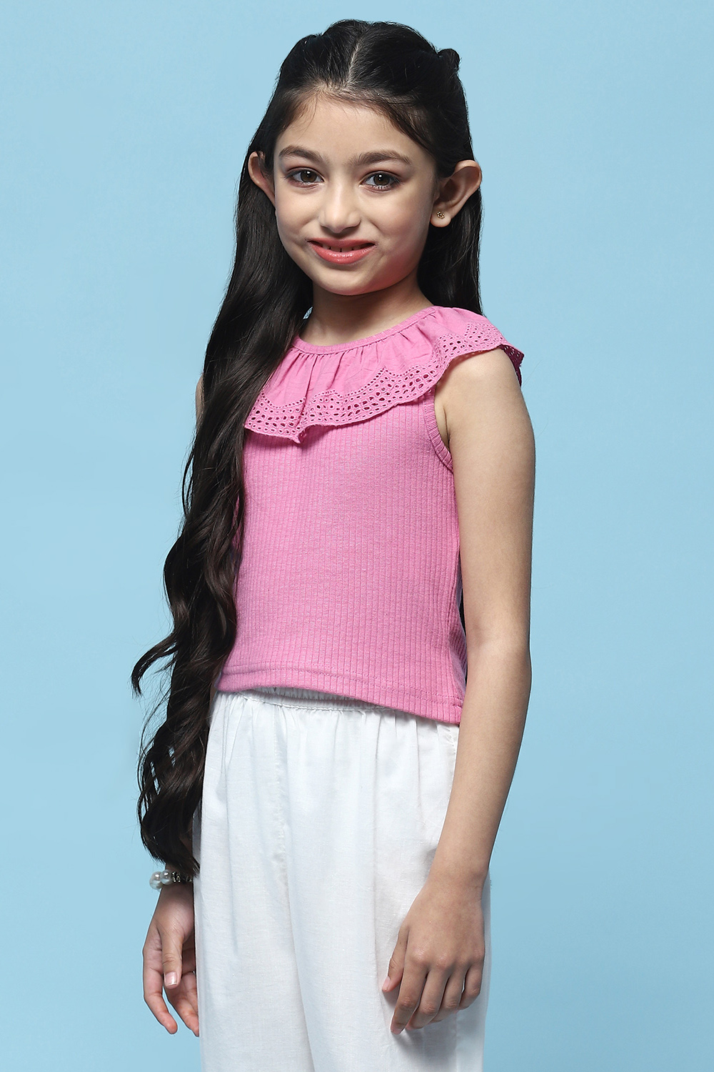 Pink Sleeveless Top With Schiffli Lace Detail image number 2