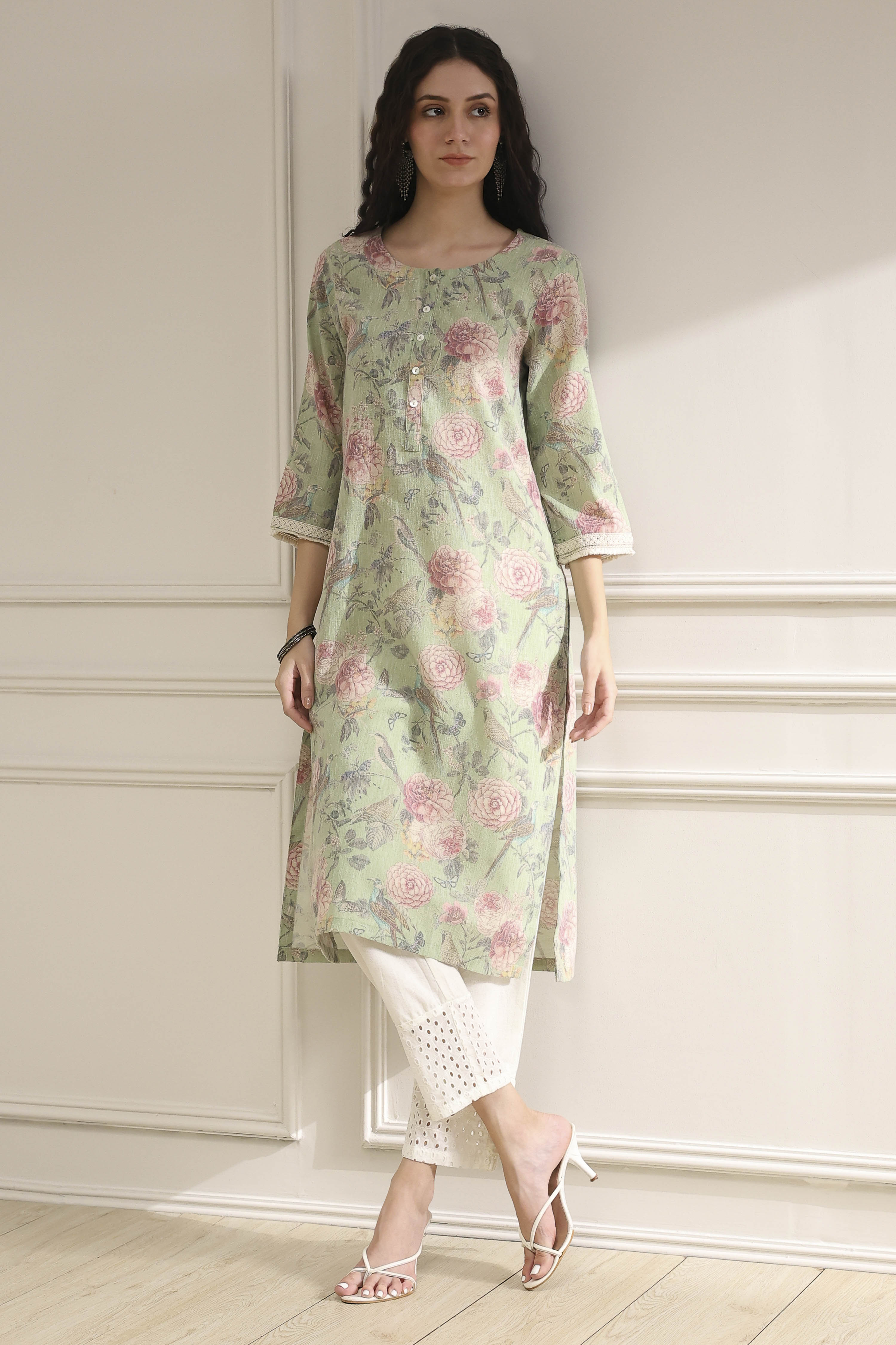 Yellow Cotton Blend Printed Straight Kurta image number 0