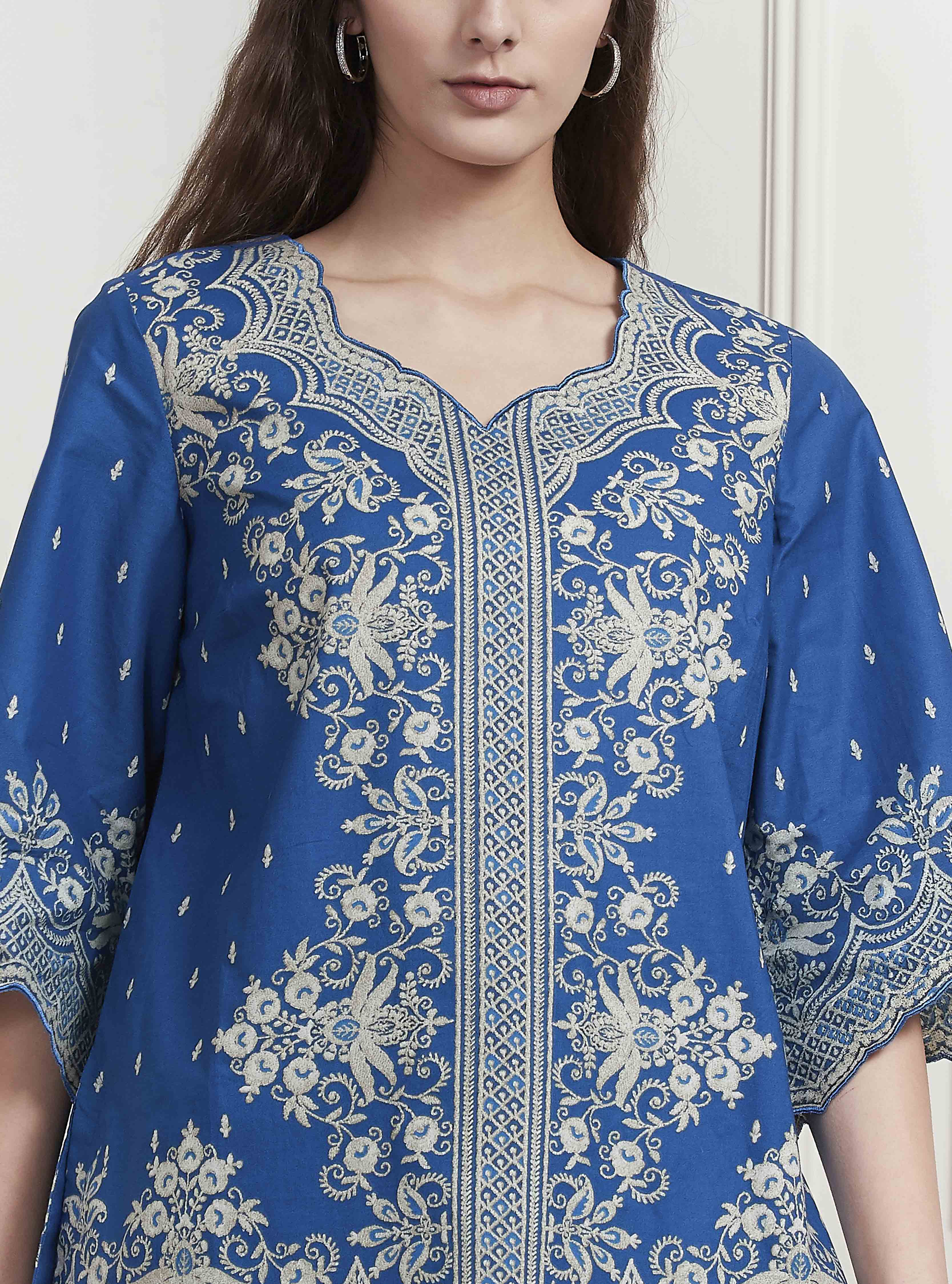 Red Cotton All-Over Floral Printed Kurti image number 1