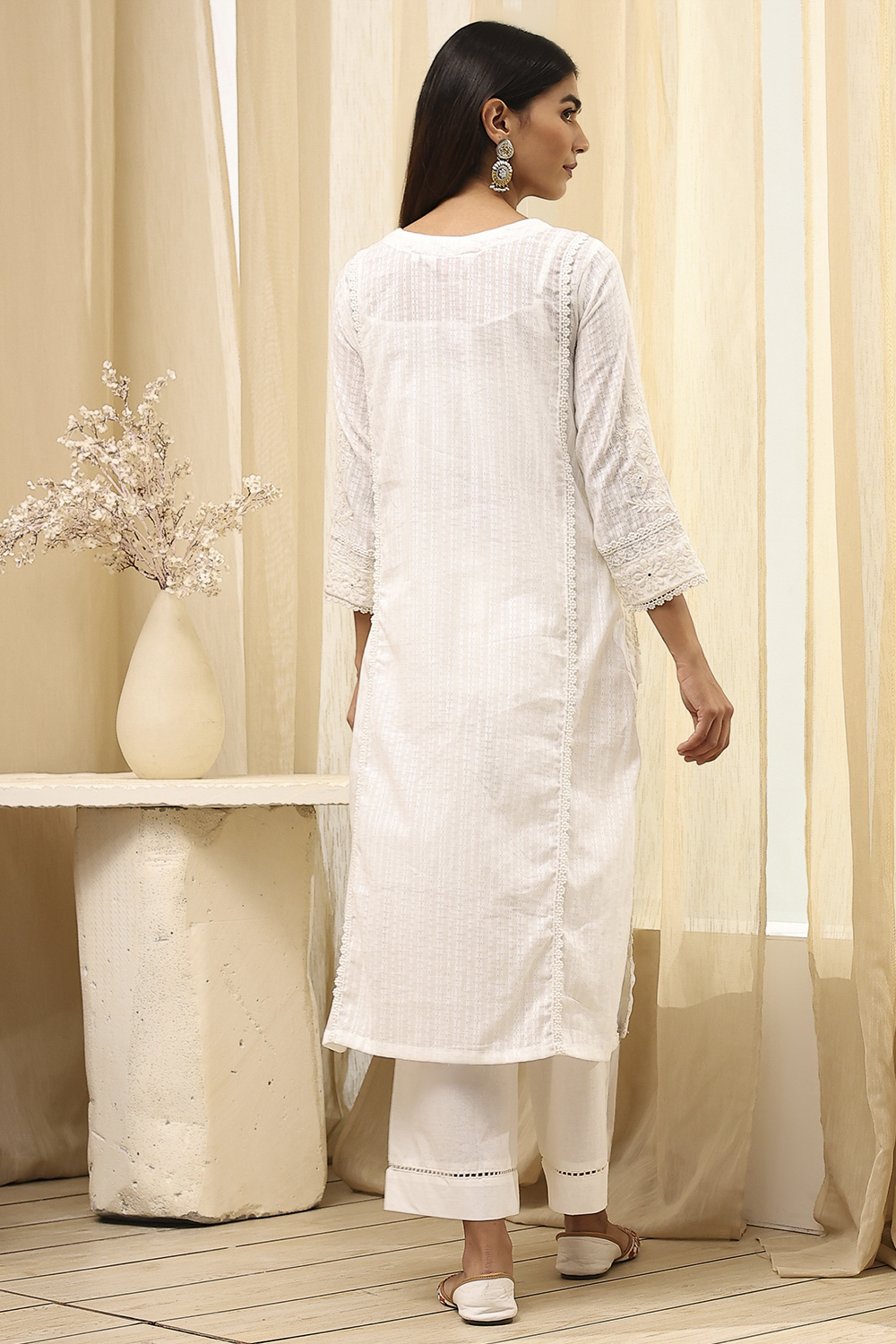 Off White Cotton Straight Embroidered Fusion Set image number 5