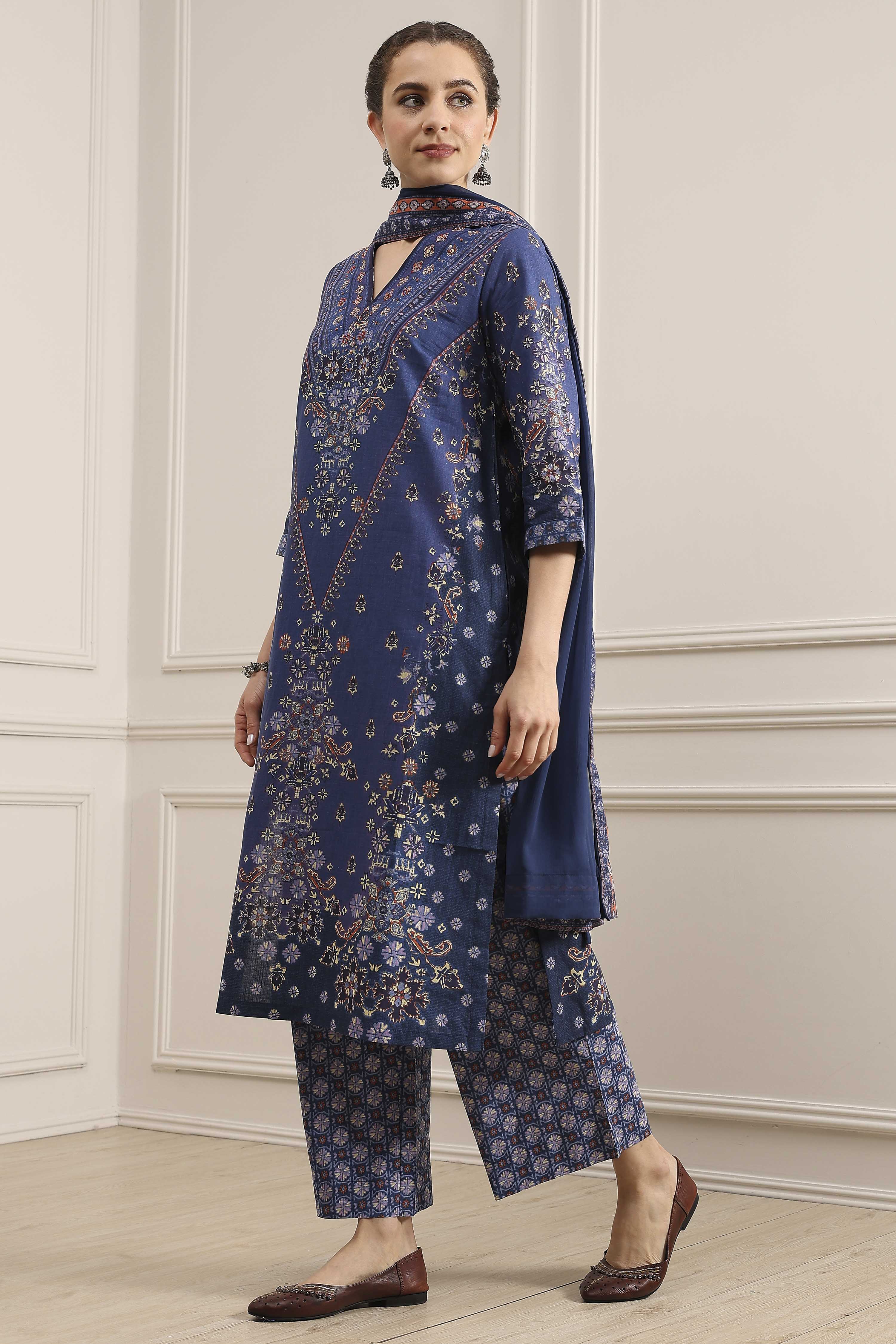 Red Cotton Printed Straight Suit Set image number 3