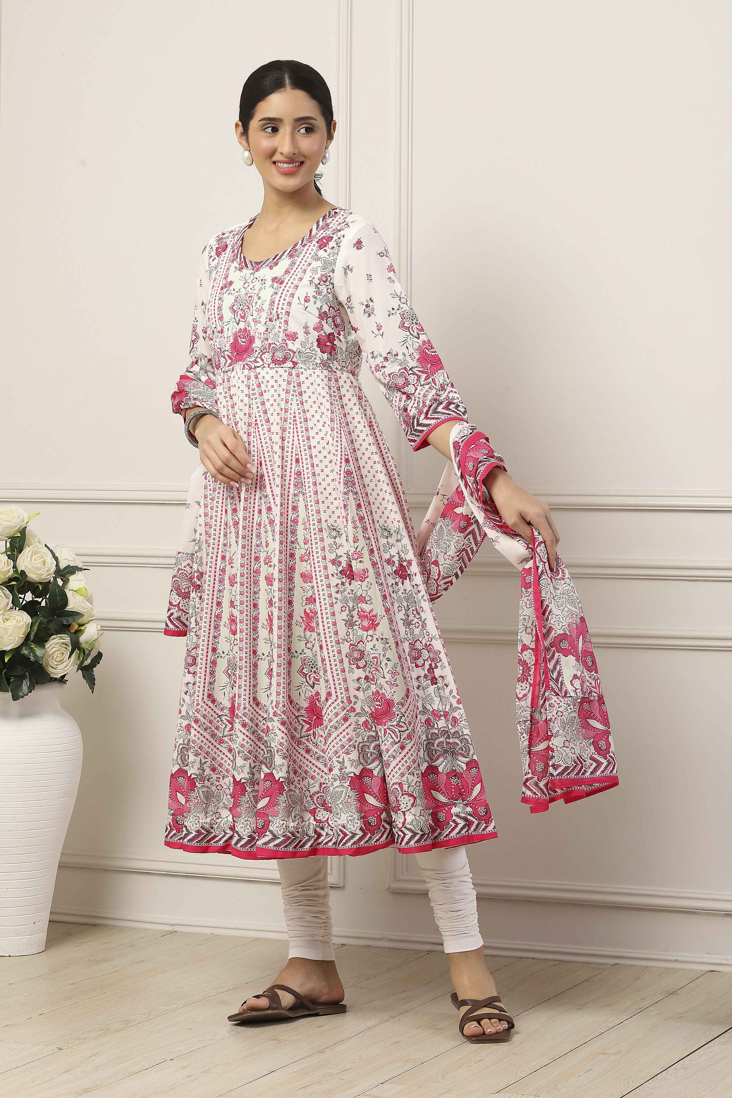White Cotton Floral Printed Kalidar Suit Set image number 3