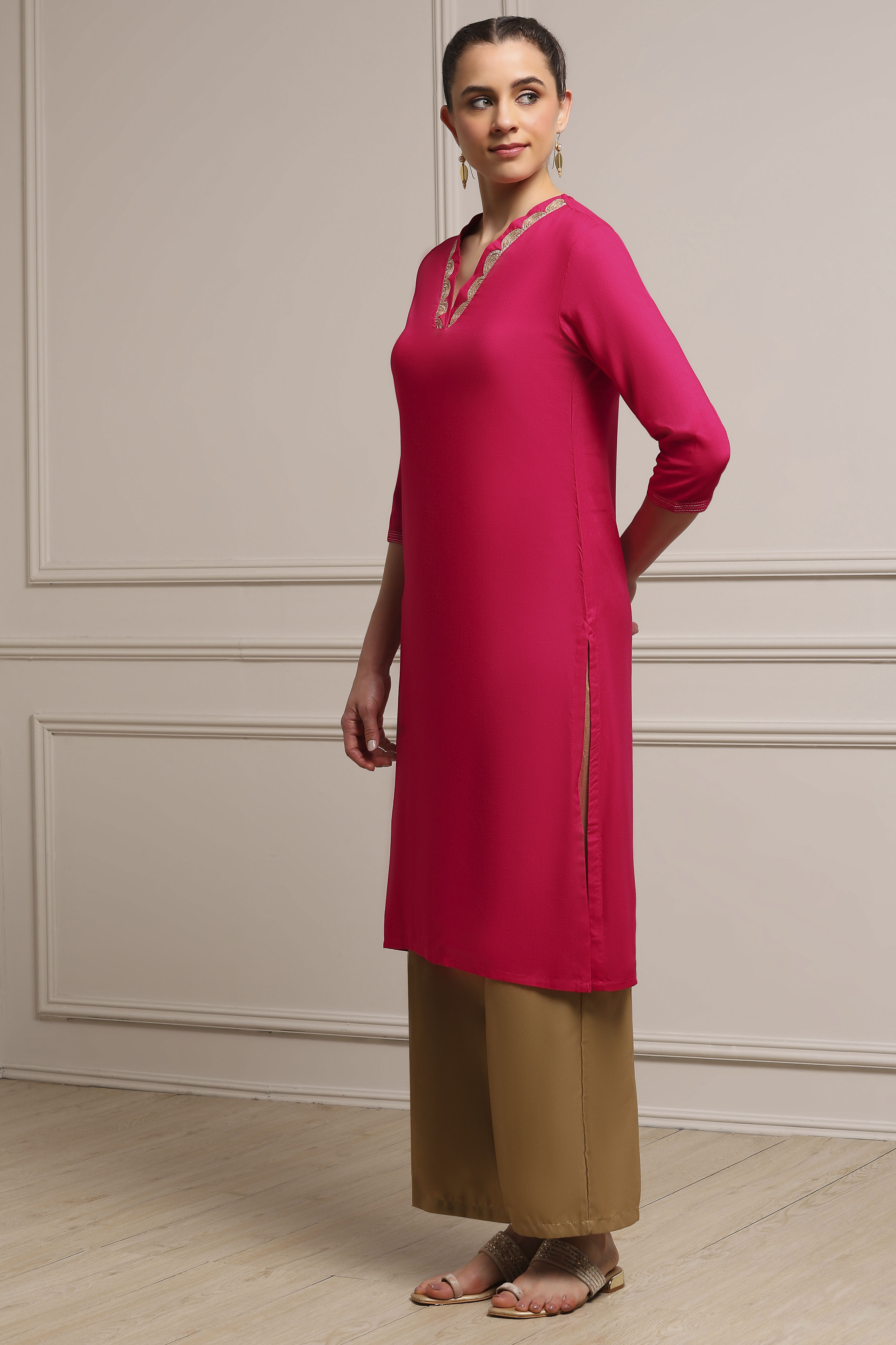 Electric Blue Solid Straight Kurta image number 2