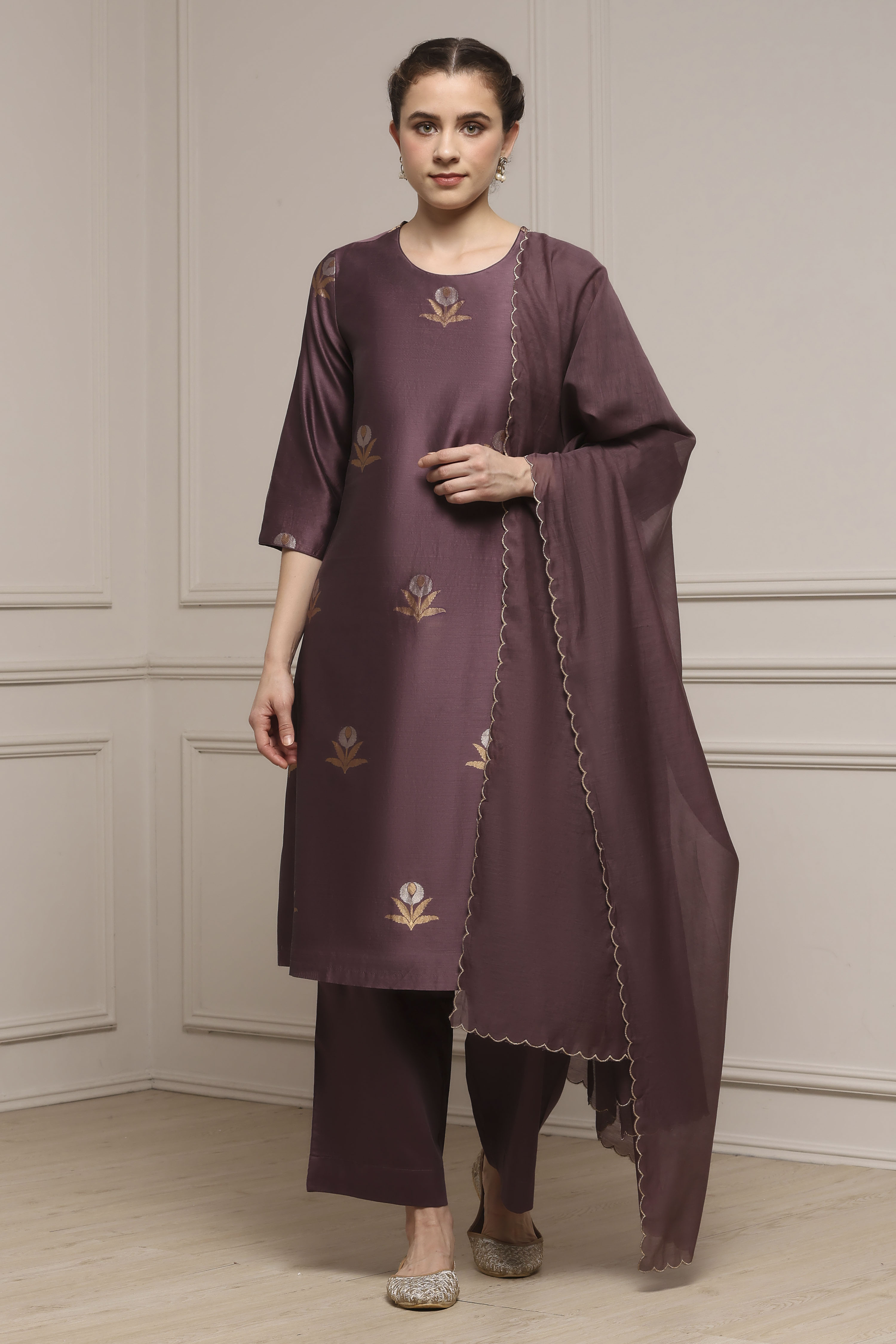 Red Chanderi Printed Straight Suit Set image number 0