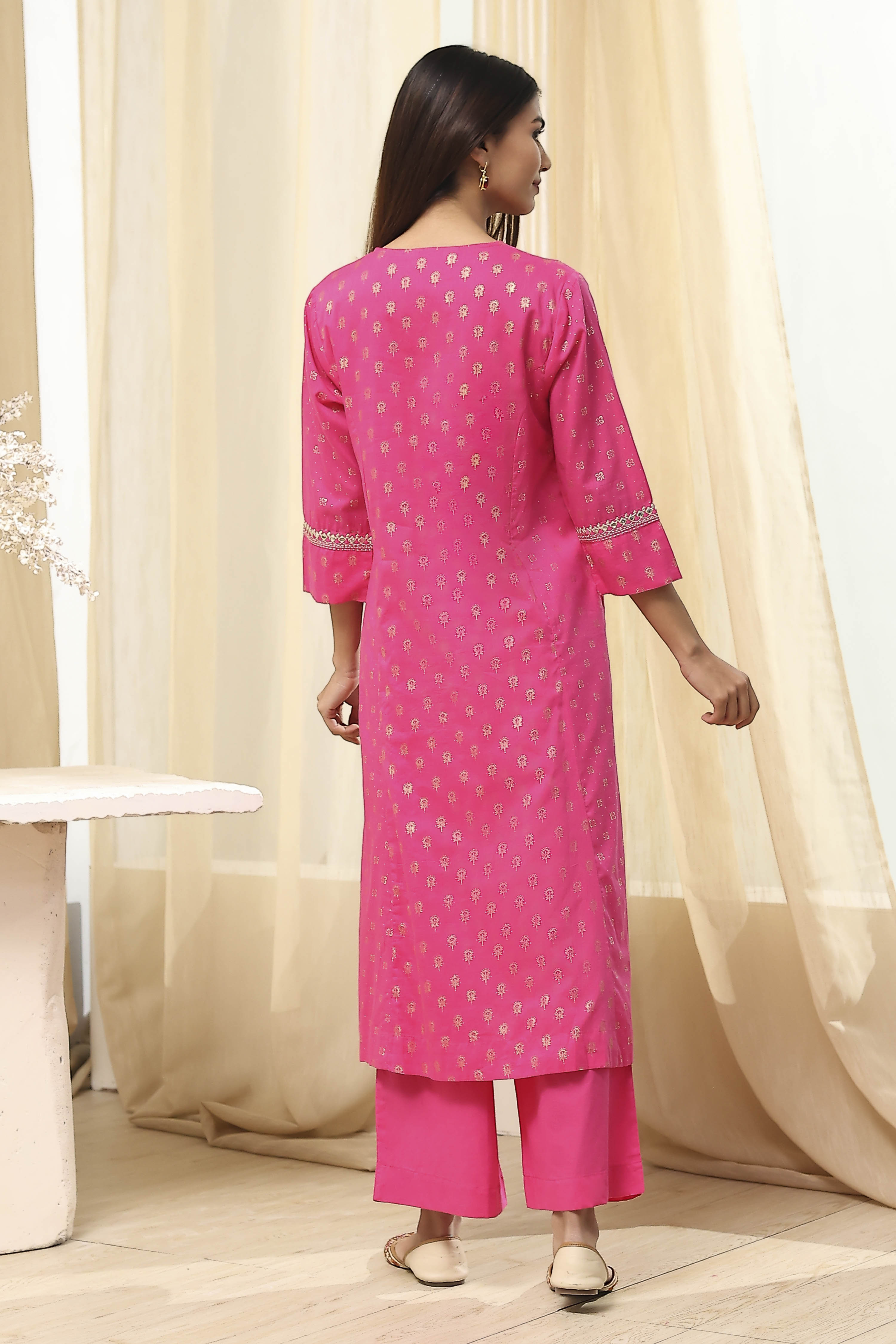 Off-White Cotton Printed Gathered Suit Set image number 4