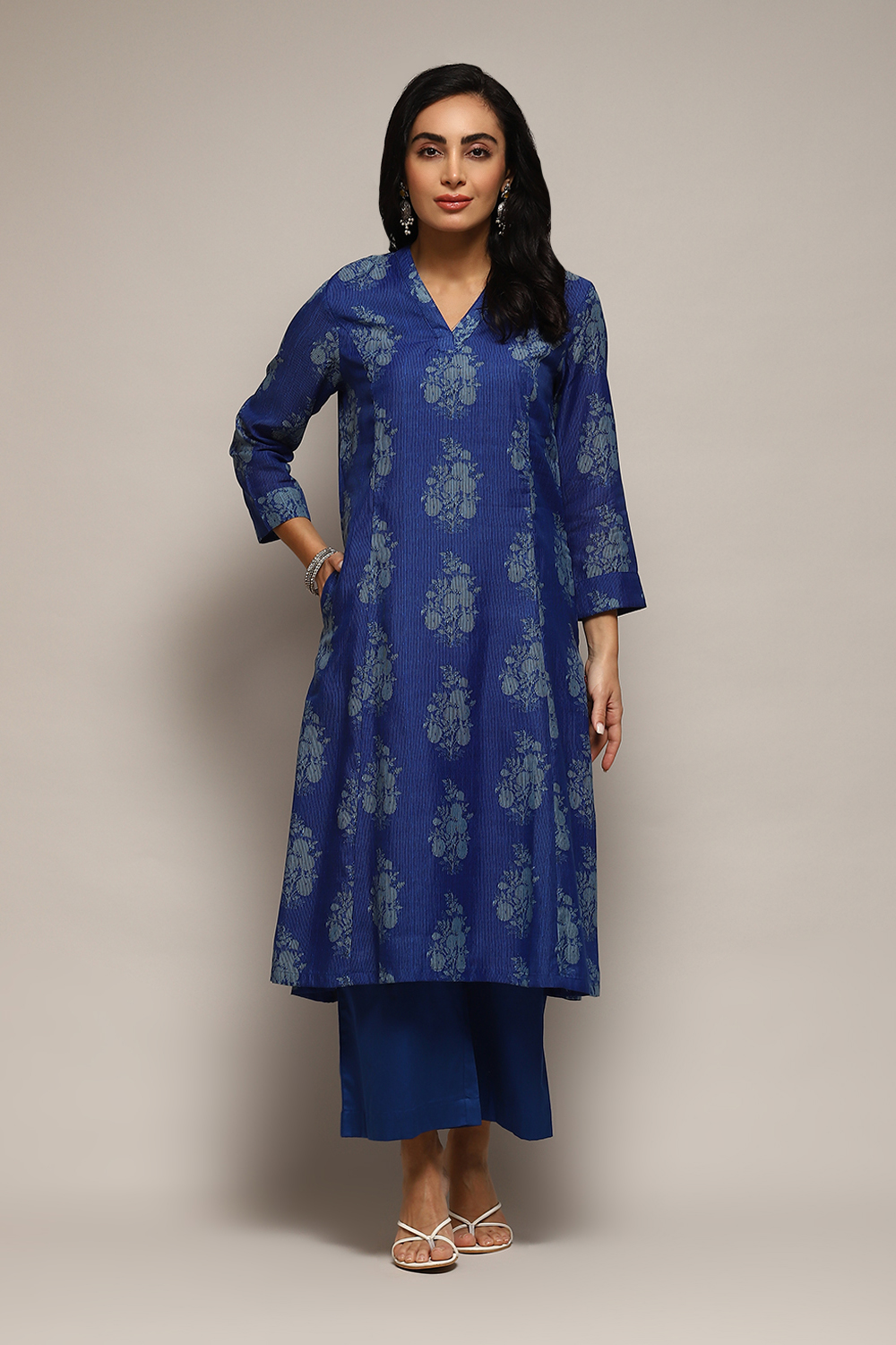 Green Polyester A-Line Printed Kurta Palazzo Suit Set image number 6