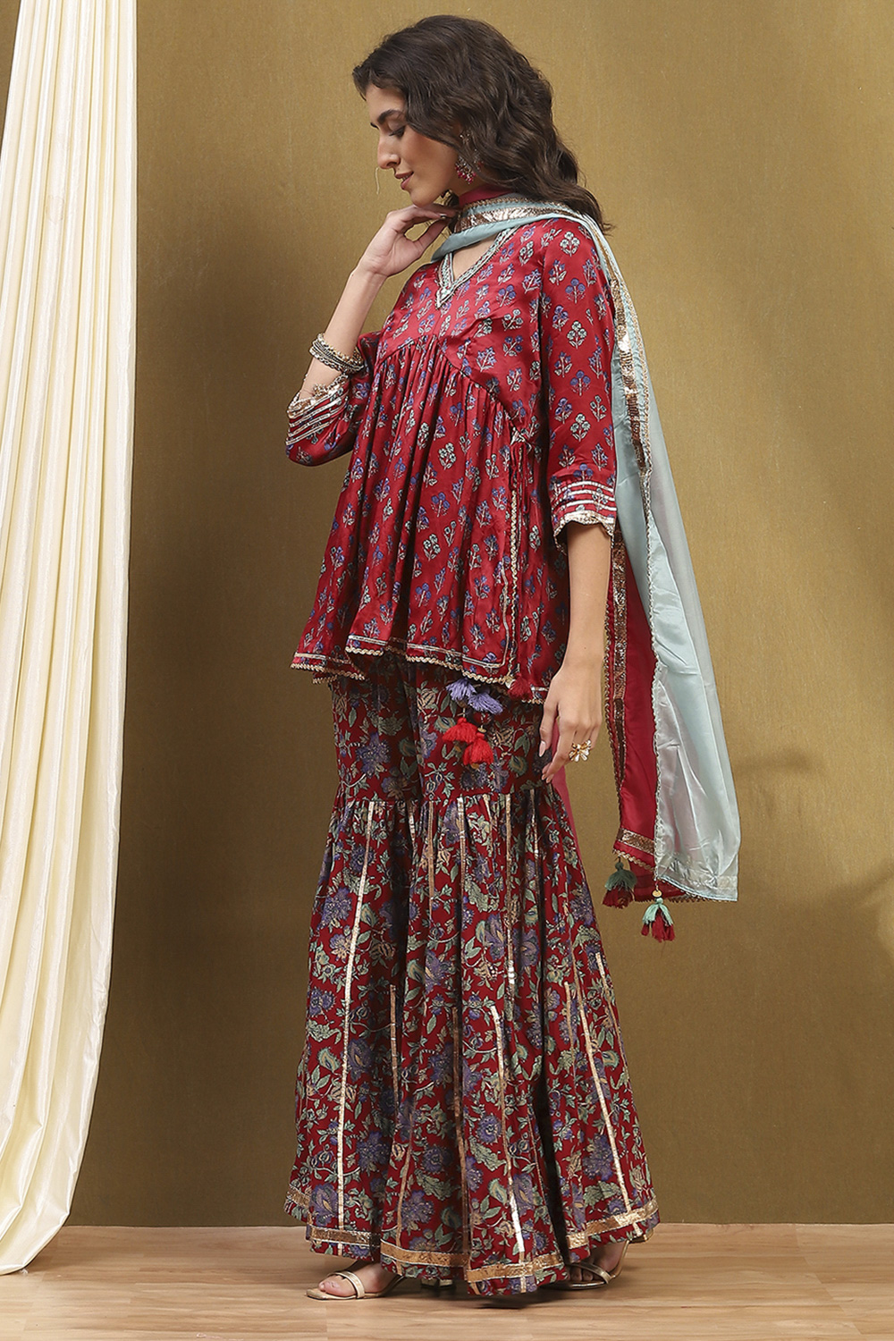 Navy Blue Viscose Floral Peplum Suit Set image number 3
