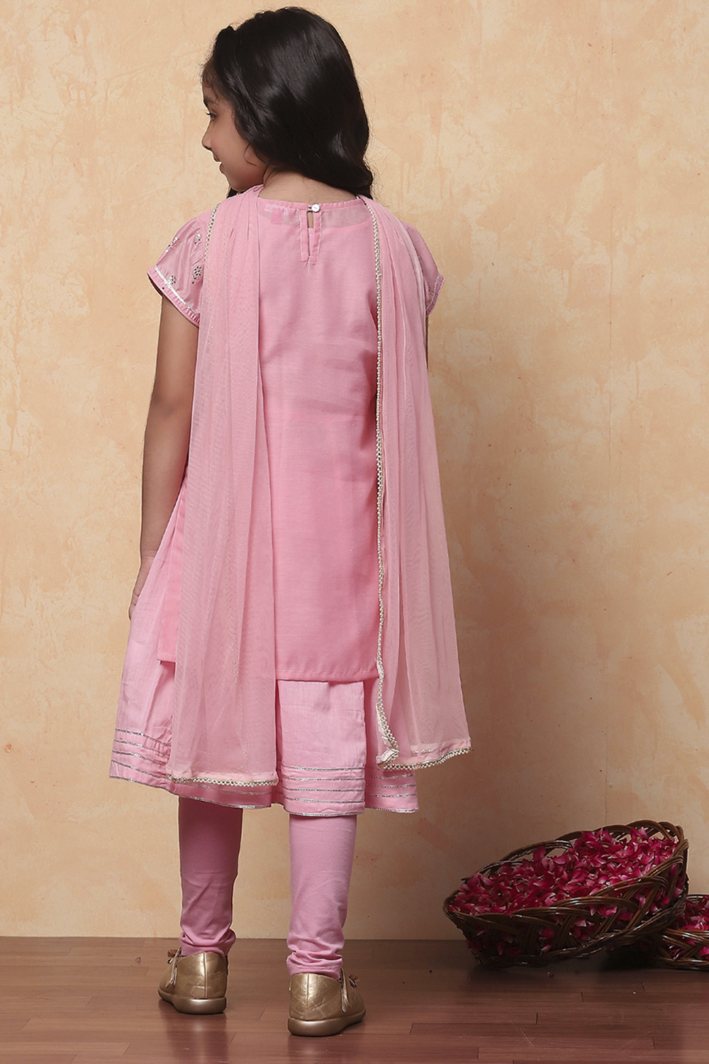 Pink Metallic Print Layered Flared Suit Set image number 4