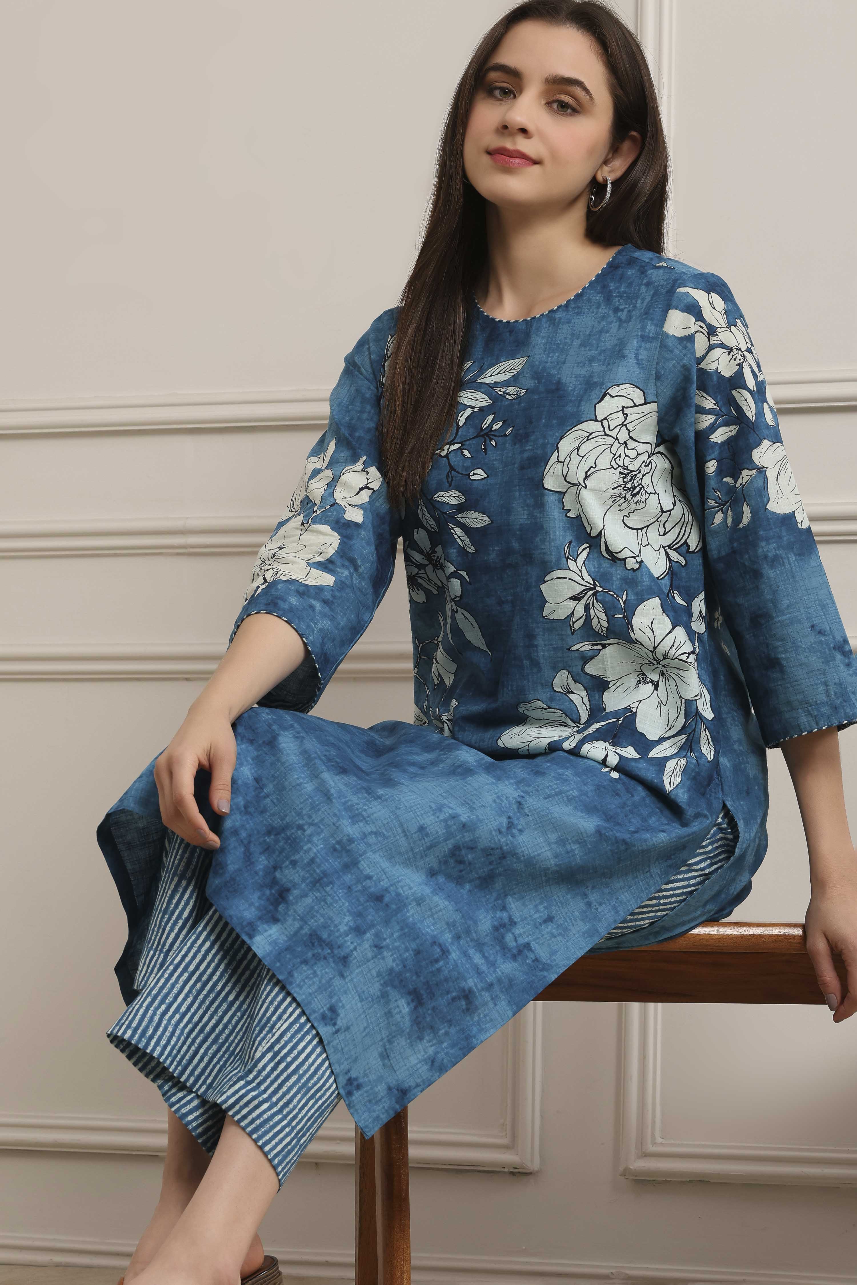 Blue Cotton Floral Printed Straight Kurta Set image number 0