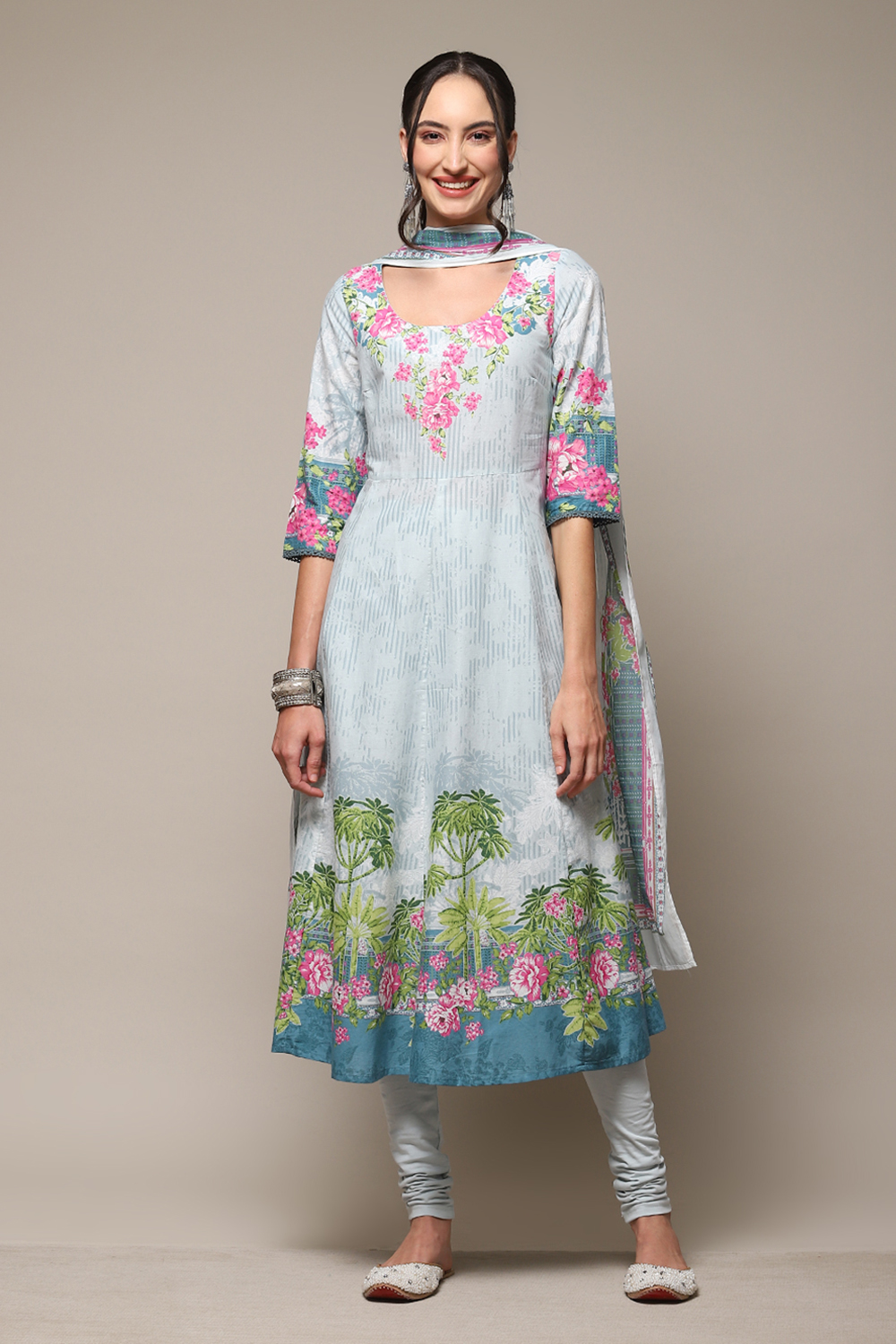 Powder Blue Cotton Anarkali Suit Set image number 7